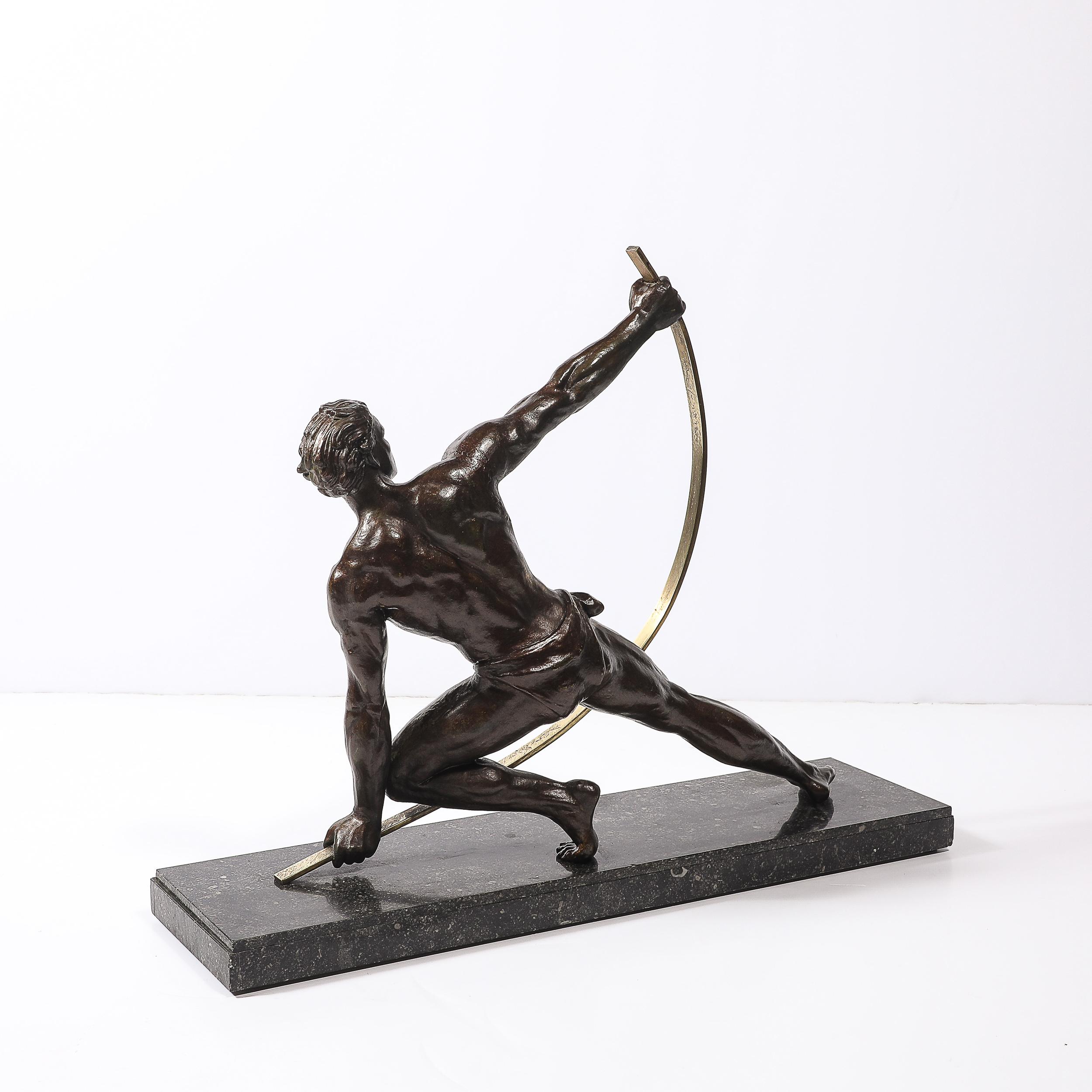 Statua di bronzo Art Deco di un uomo 