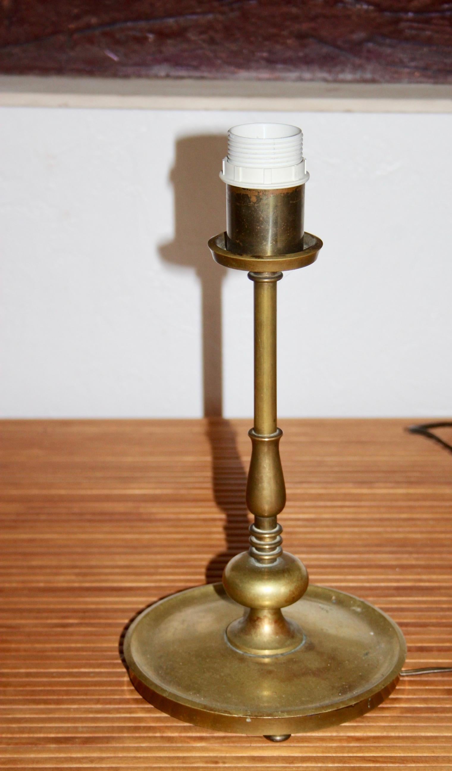 European Art deco bronze table lamp For Sale