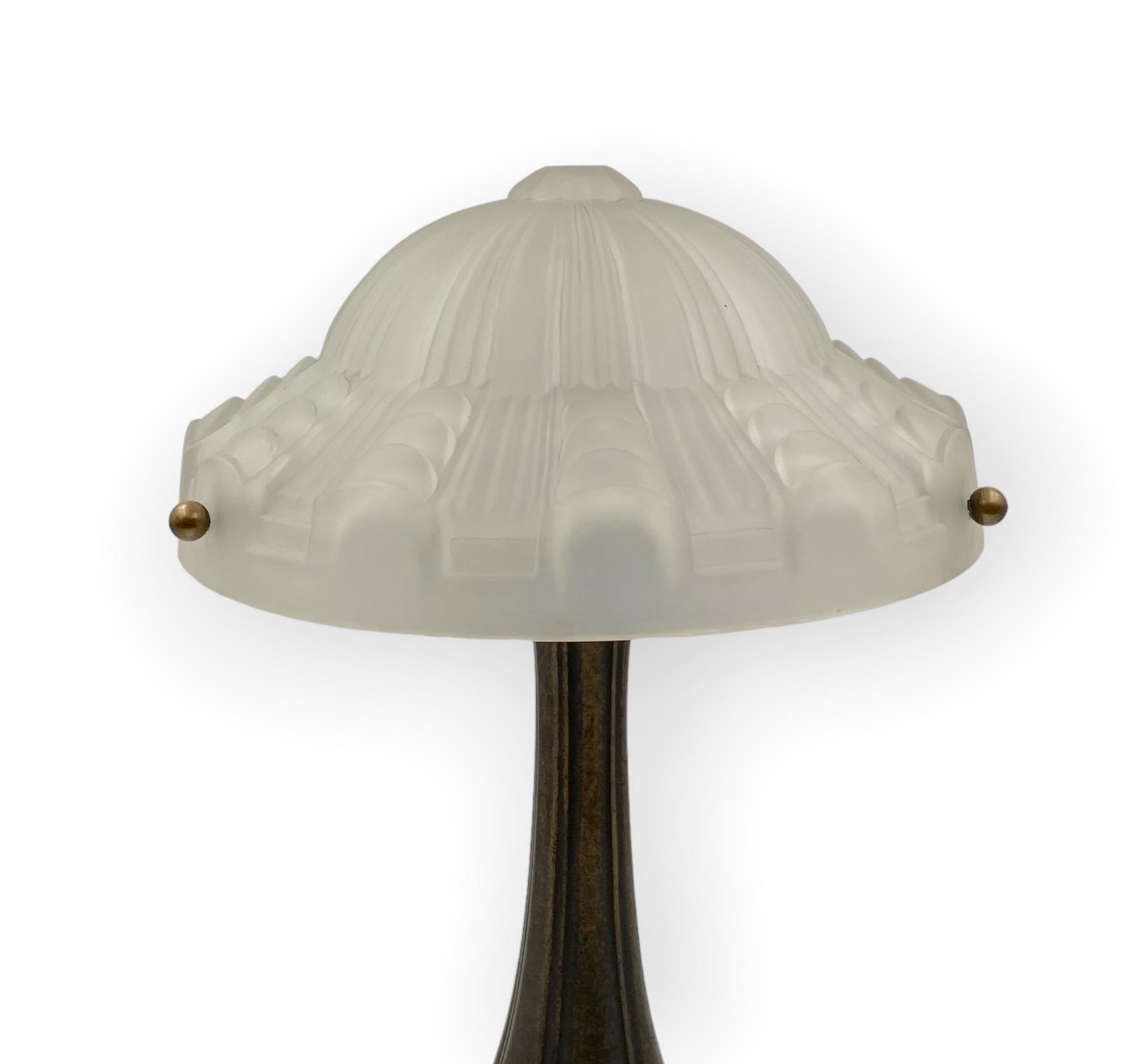 Art Deco bronze table lamp, France ca. 1930s For Sale 7