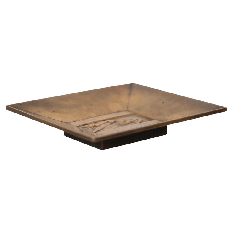 Plateau En Bronze au Décor De Samouraï. Japon XIXe