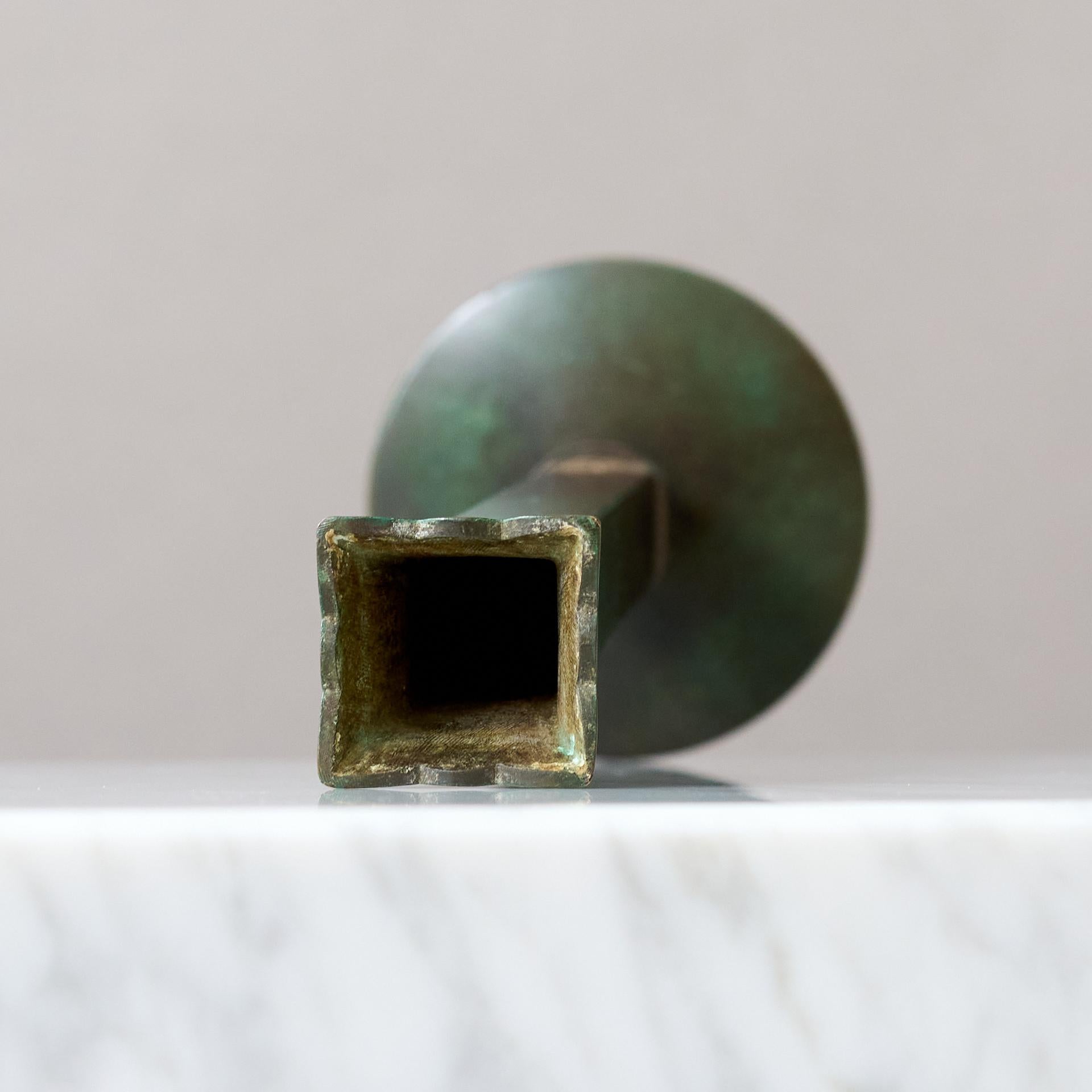Art Deco Bronze Vase by GAB Guldsmedsaktiebolaget, Sweden, 1930s. en venta 2