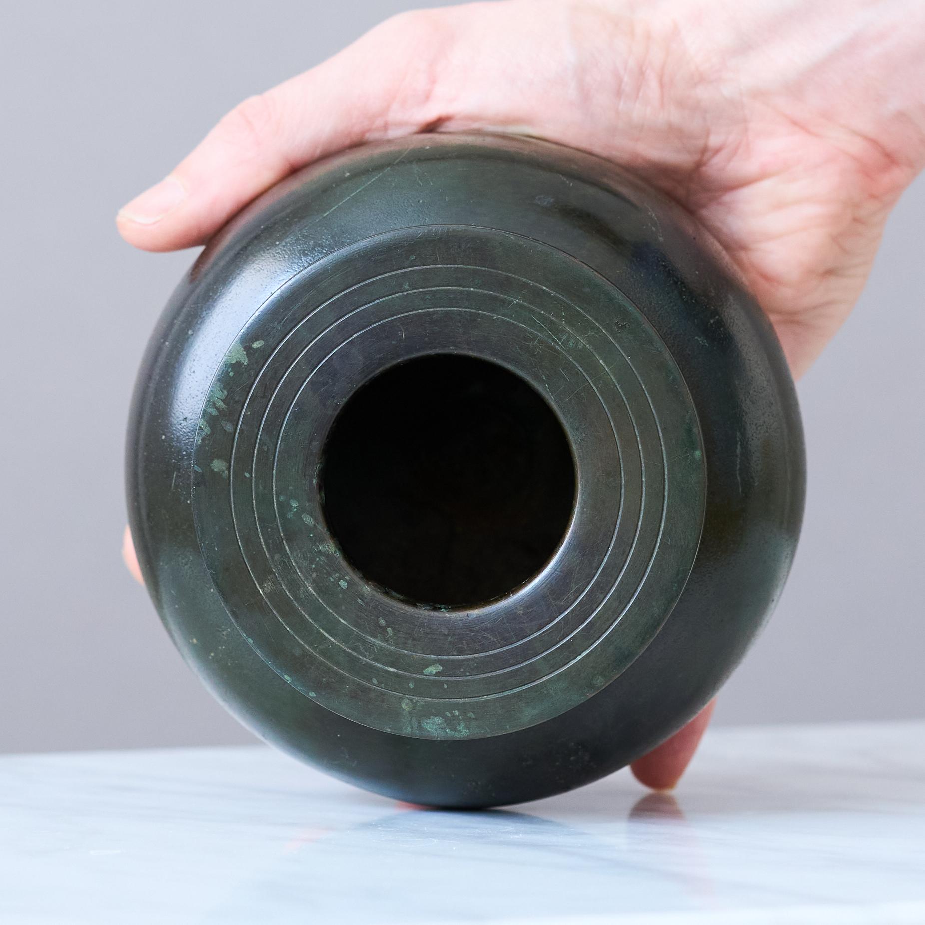 Cast Art Deco Bronze Vase by GAB Guldsmedsaktiebolaget, Sweden, 1930s For Sale