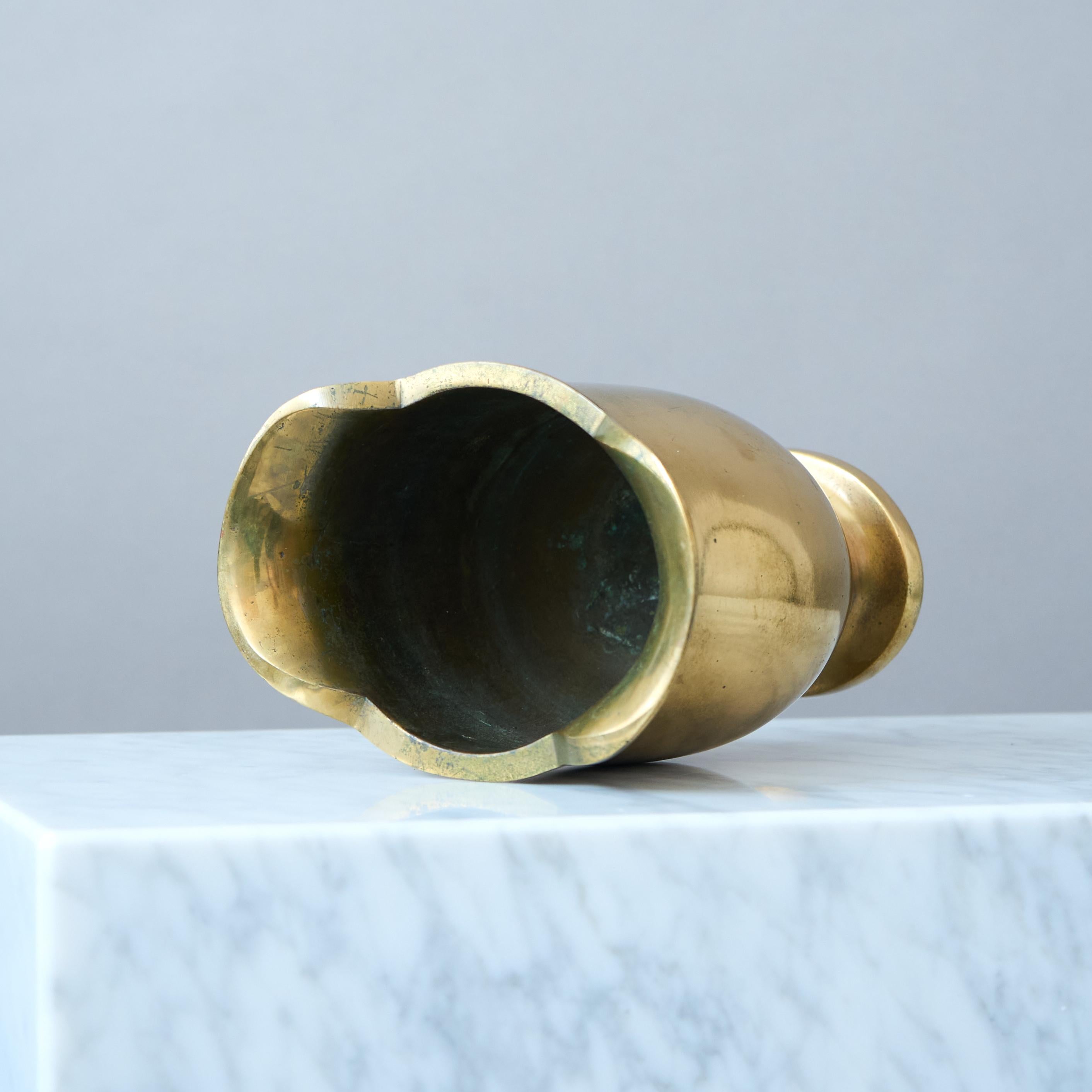 Calco Vaso in bronzo Art Deco di GAB Guldsmedsaktiebolaget, Svezia, anni '30 in vendita