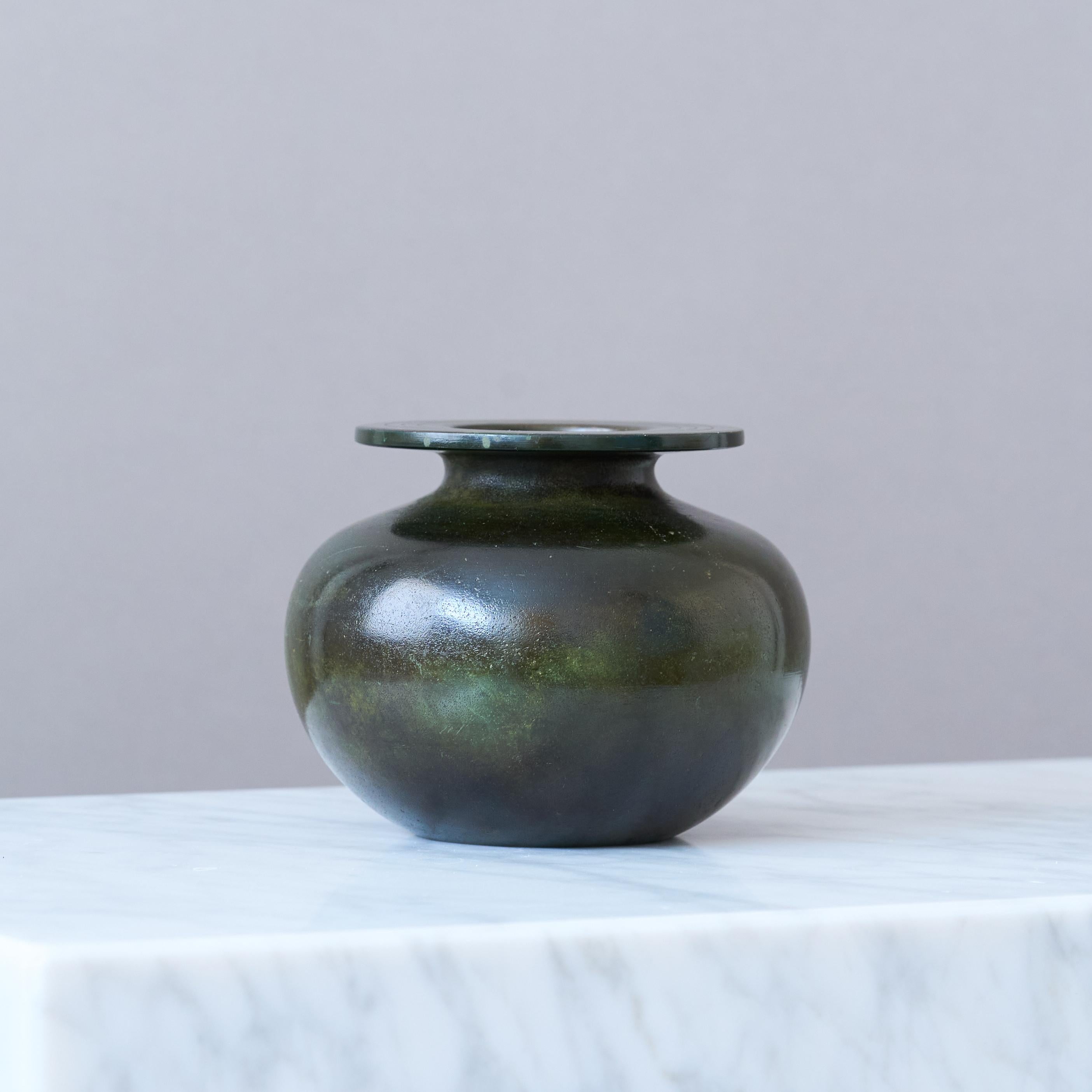 Art Deco Bronze Vase by GAB Guldsmedsaktiebolaget, Sweden, 1930s For Sale 1