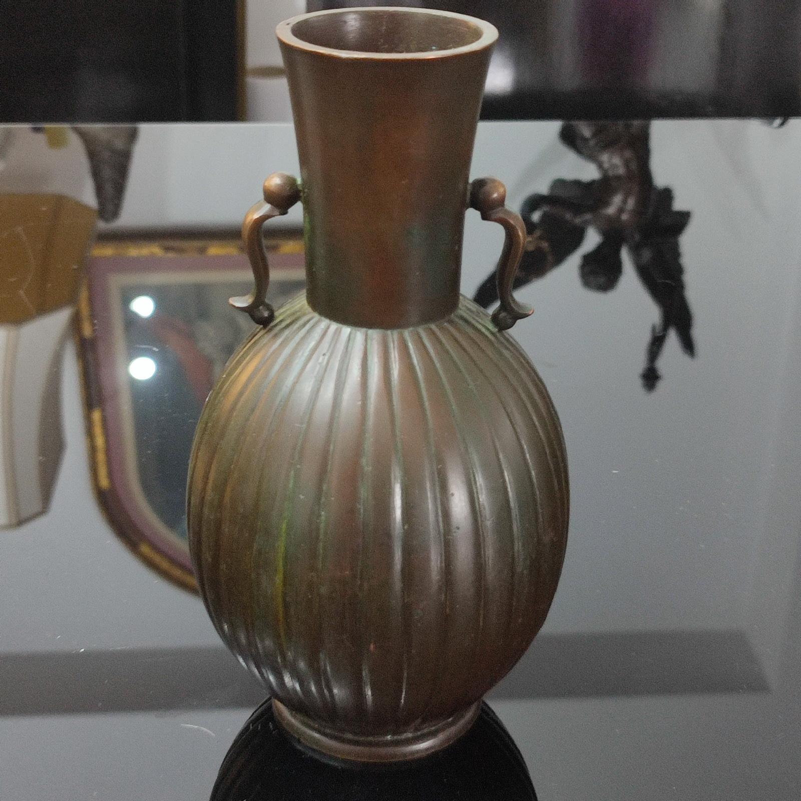 Art Déco Vaso Art Deco in bronzo di Just Andersen in vendita