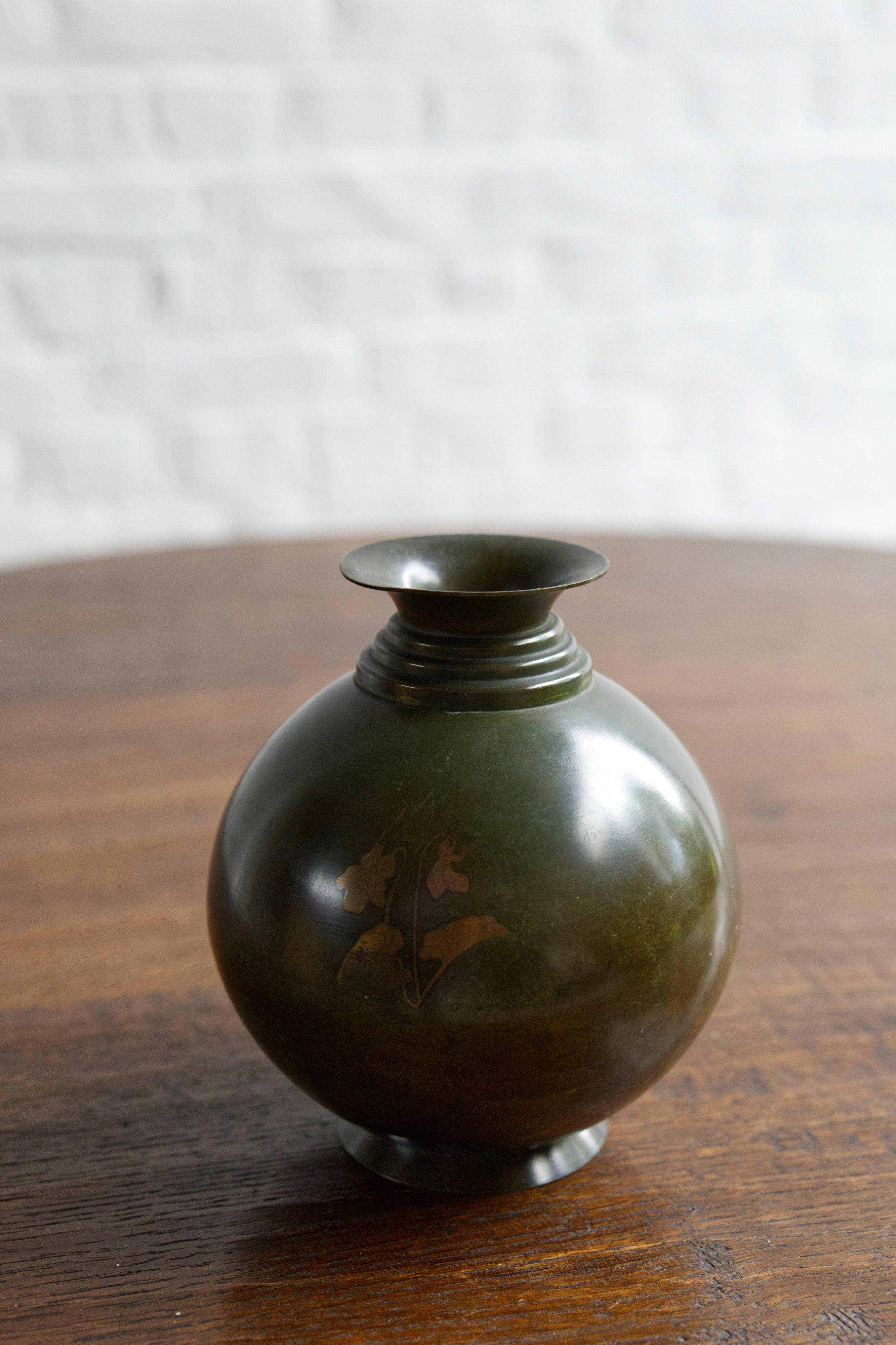Vaso in bronzo Art déco di Krone Bonce, Danimarca 1930 ca. in vendita 5