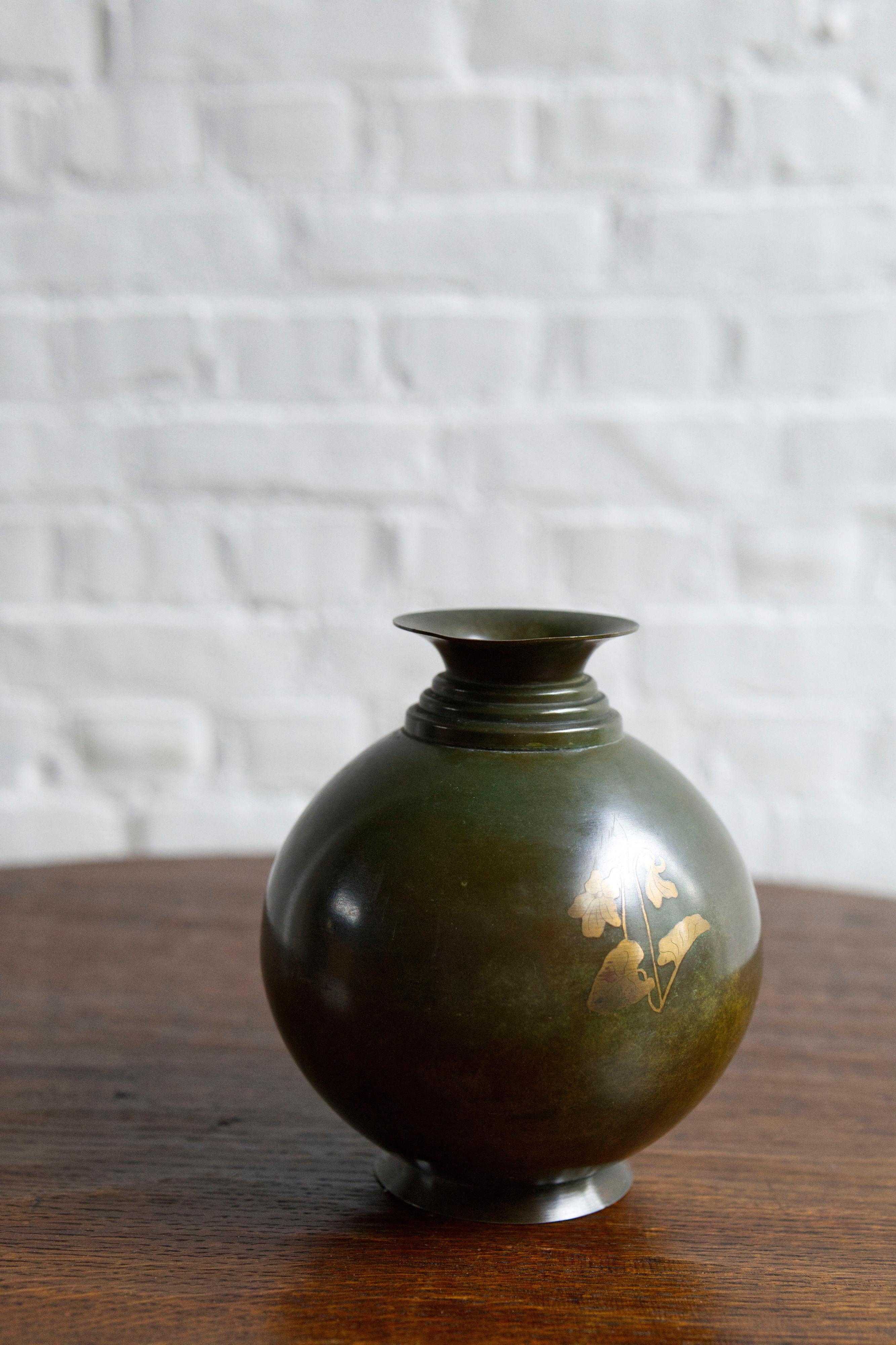 Vaso in bronzo Art déco di Krone Bonce, Danimarca 1930 ca. in vendita 6