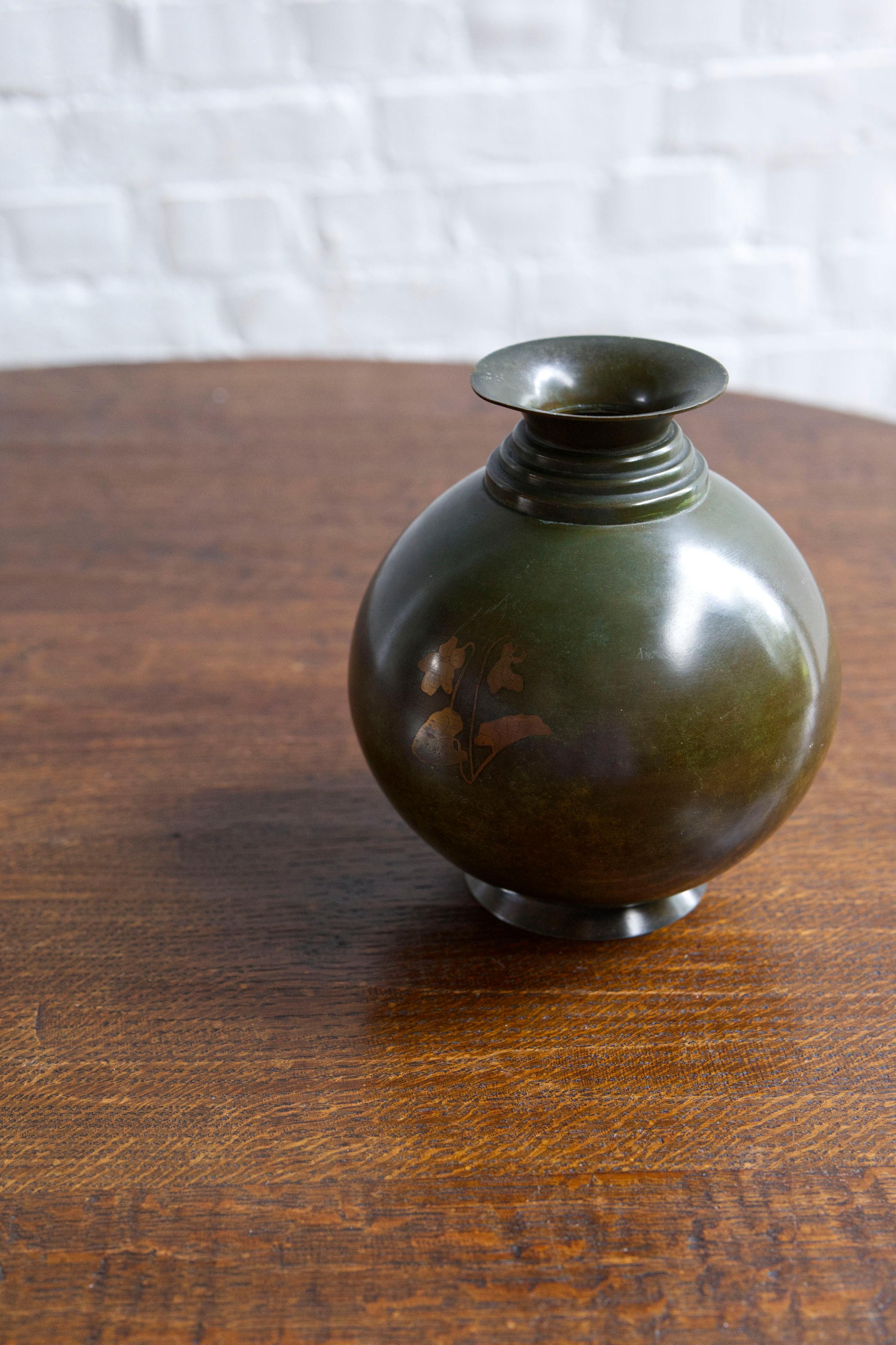 Danese Vaso in bronzo Art déco di Krone Bonce, Danimarca 1930 ca. in vendita