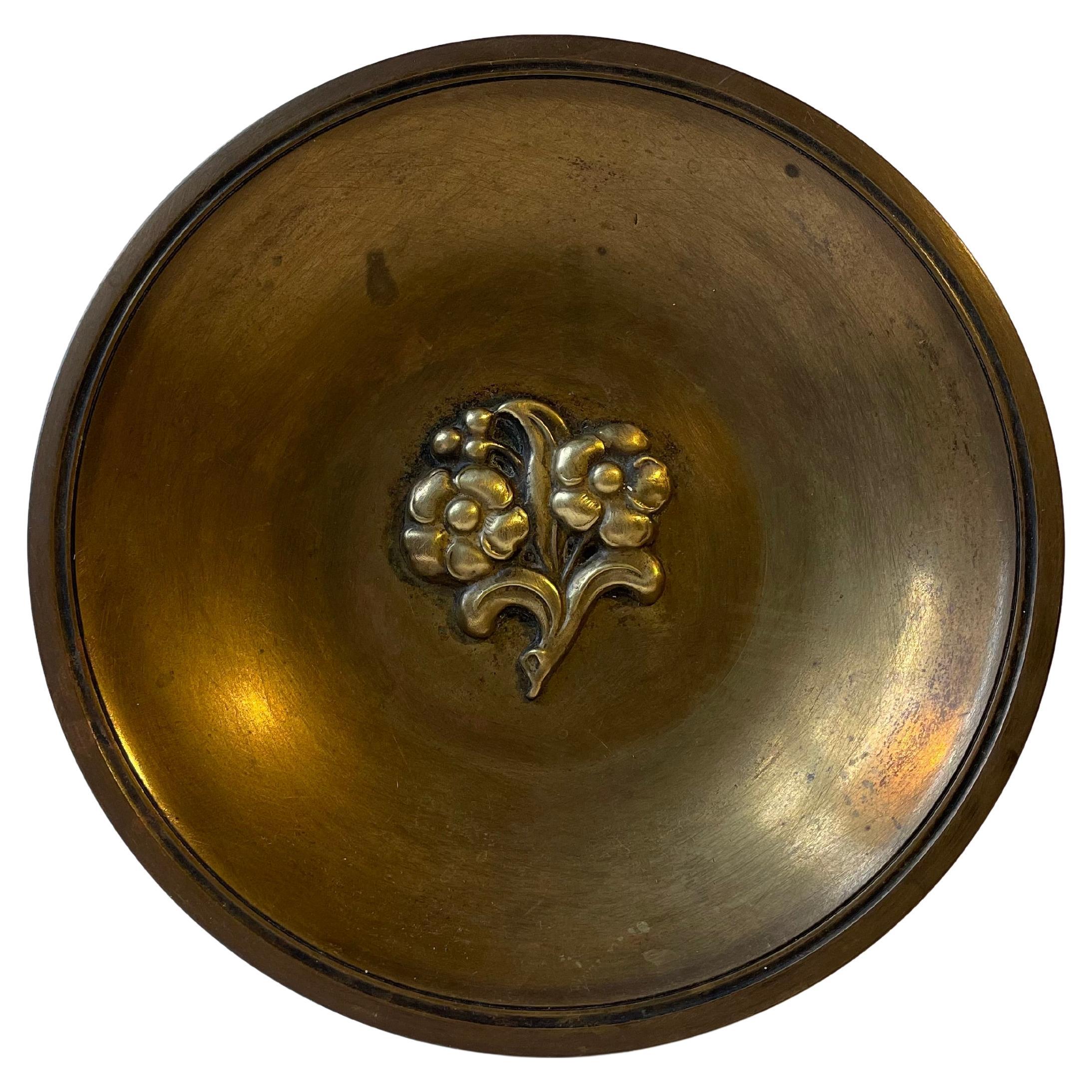 Bronzo Art Deco con fiori di Njal Danimarca, anni
30