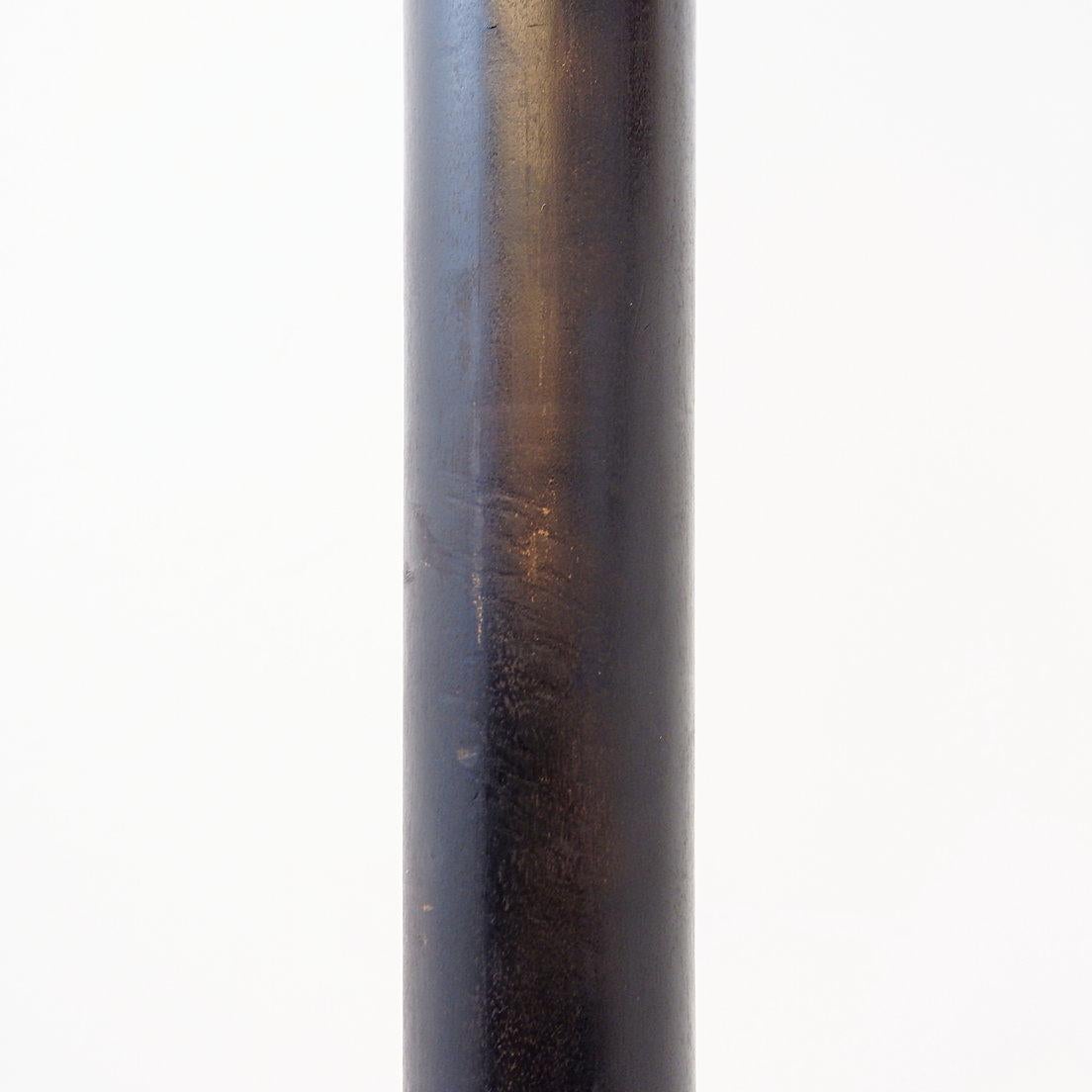 Art Deco bronzed metal and brass floor lamp in the style of Pietro Chiesa, 1940s In Fair Condition For Sale In Linkebeek, BE