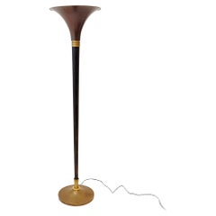 Art Deco bronzed metal and brass floor lamp in the style of Pietro Chiesa, 1940s