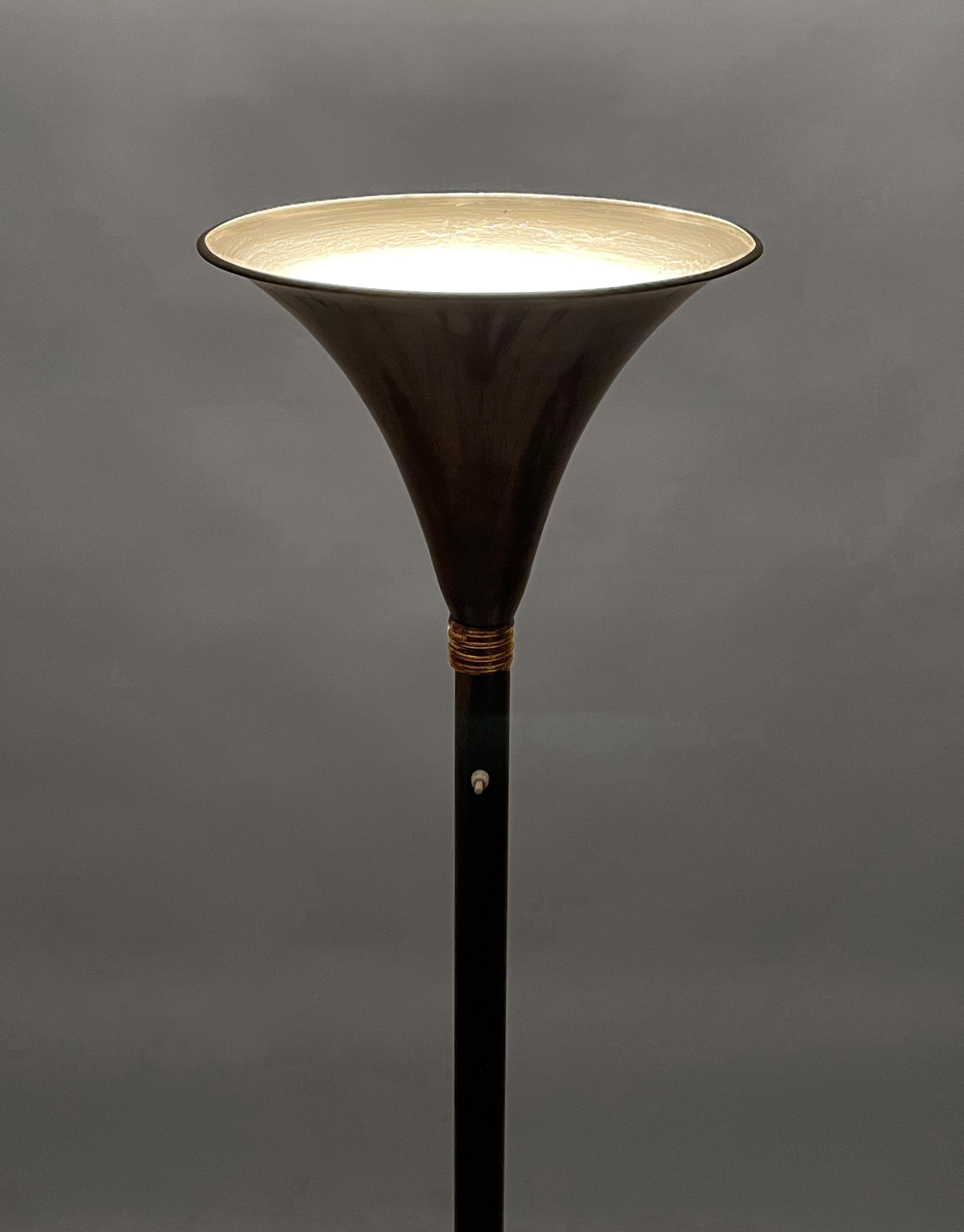 Art Deco Bronzed Metal and Brass Italian Floor Lamp after Pietro Chiesa, 1940s For Sale 9