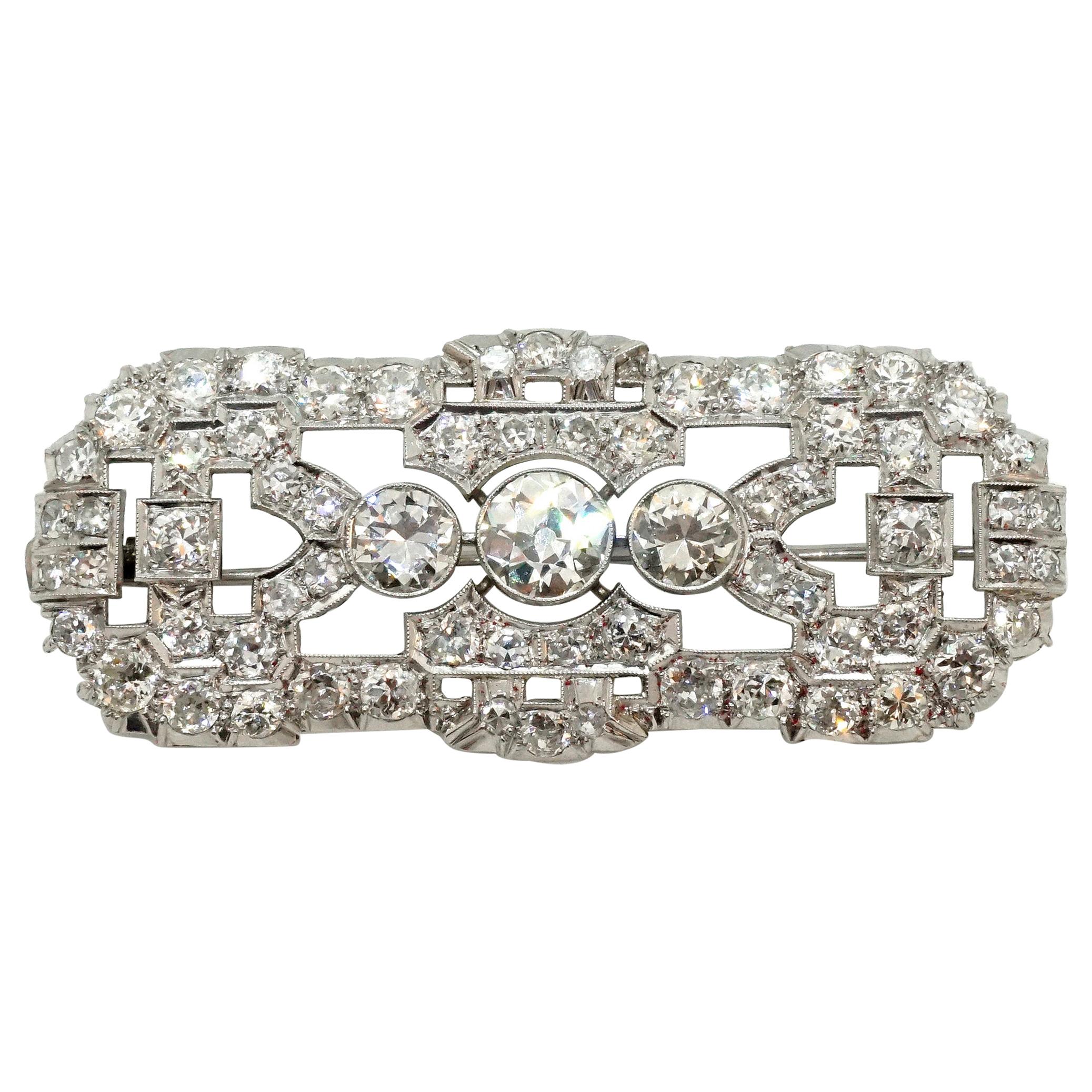 Art Deco Brooch 950 Platinum with Diamonds 7.0 Carat Vienna, circa 1920