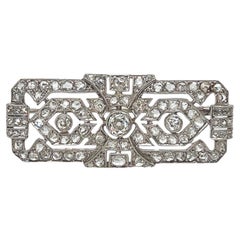 Vintage Art Deco Brooch Adorned with 3.01 Carat Diamonds And Platinum