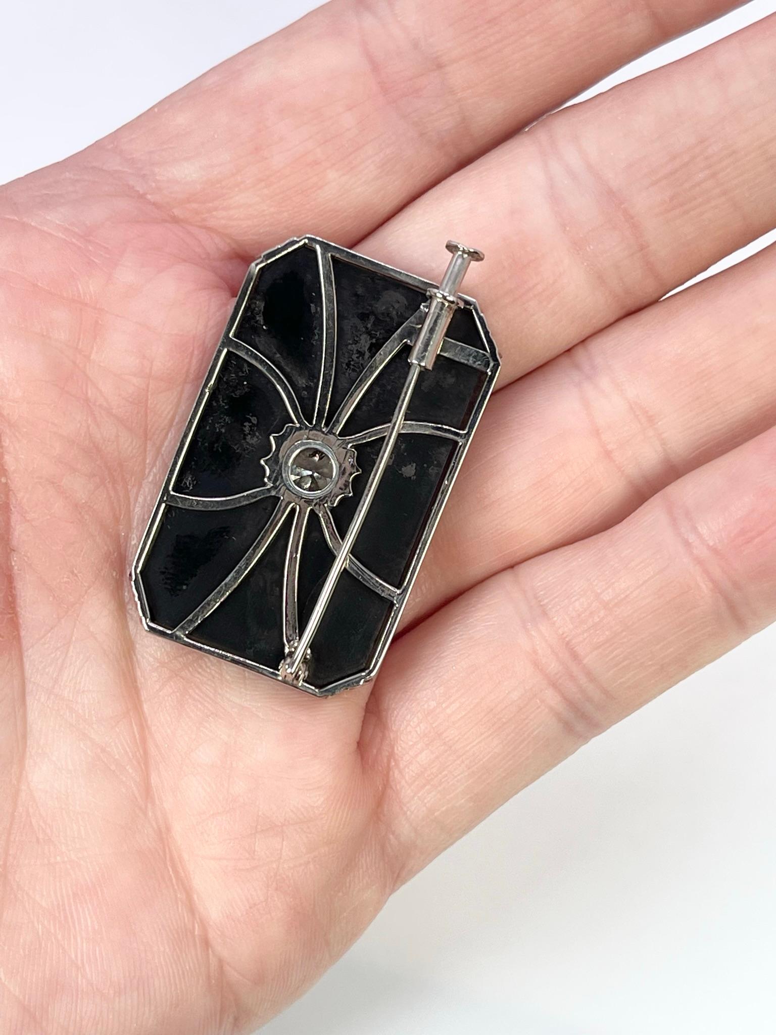 Art Deco Brooch Vintage Pin Onyx & Diamond brooch pin 18KT white gold Old Europe In Excellent Condition For Sale In Jupiter, FL