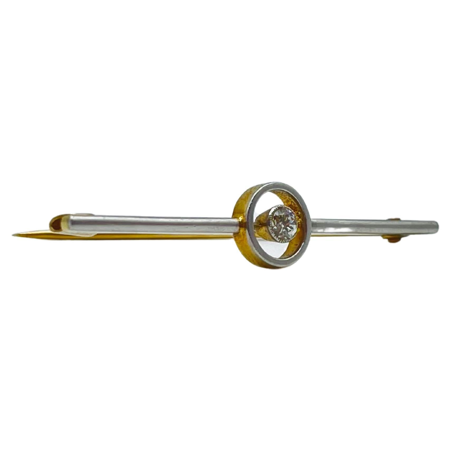 art deco brooch with diamond in 14k gold
