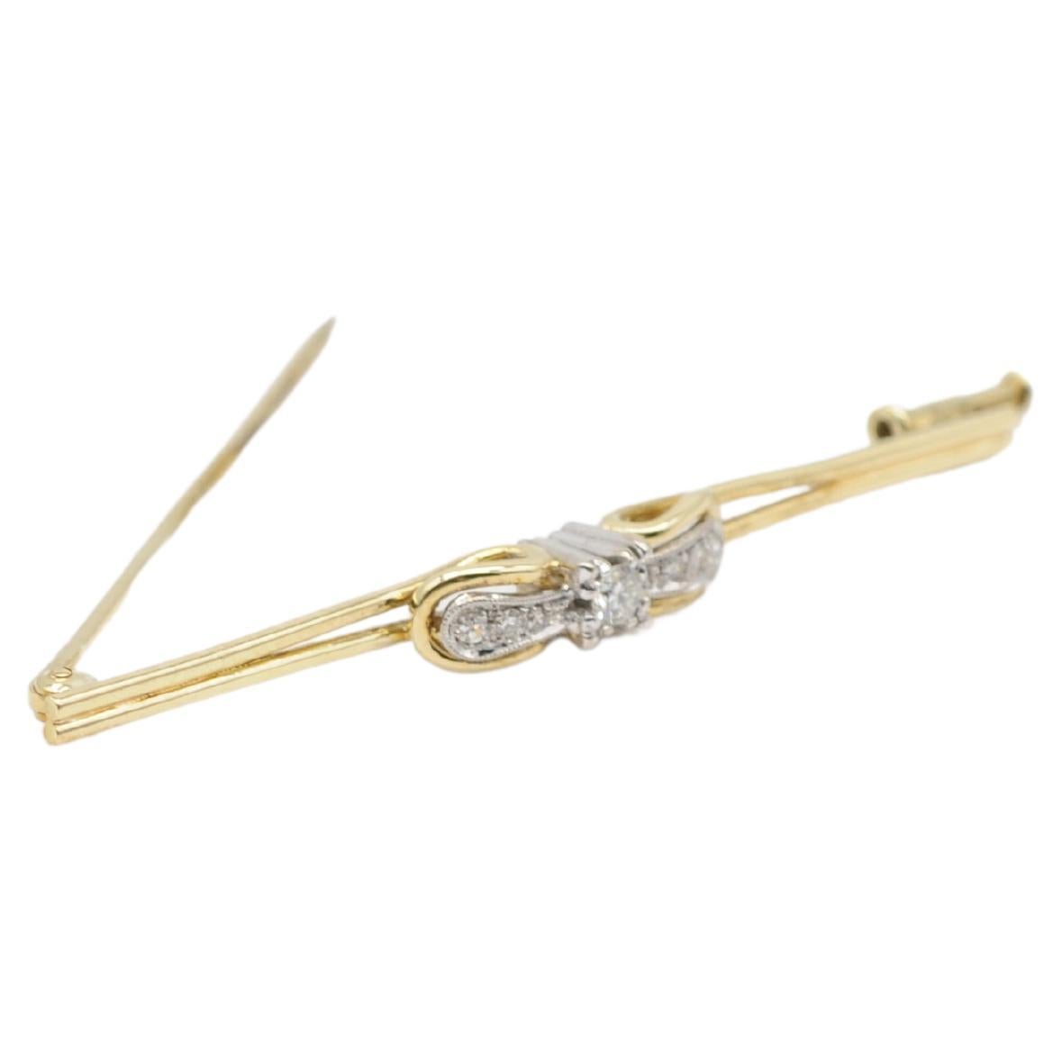 Women's or Men's Art Deco brooch with diamonds and gold For Sale