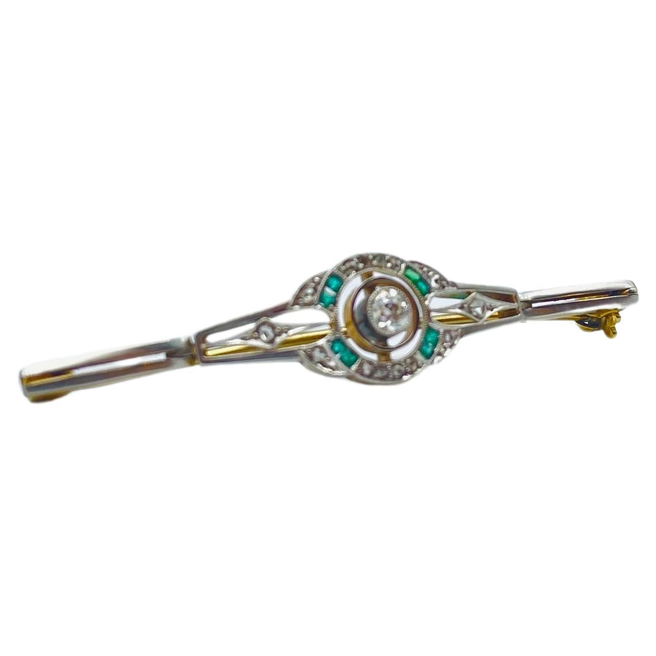 Art Deco brooche with diamond and emerald 14k gold For Sale 5
