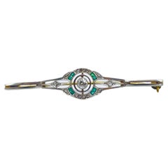Antique Art Deco brooche with diamond and emerald 14k gold