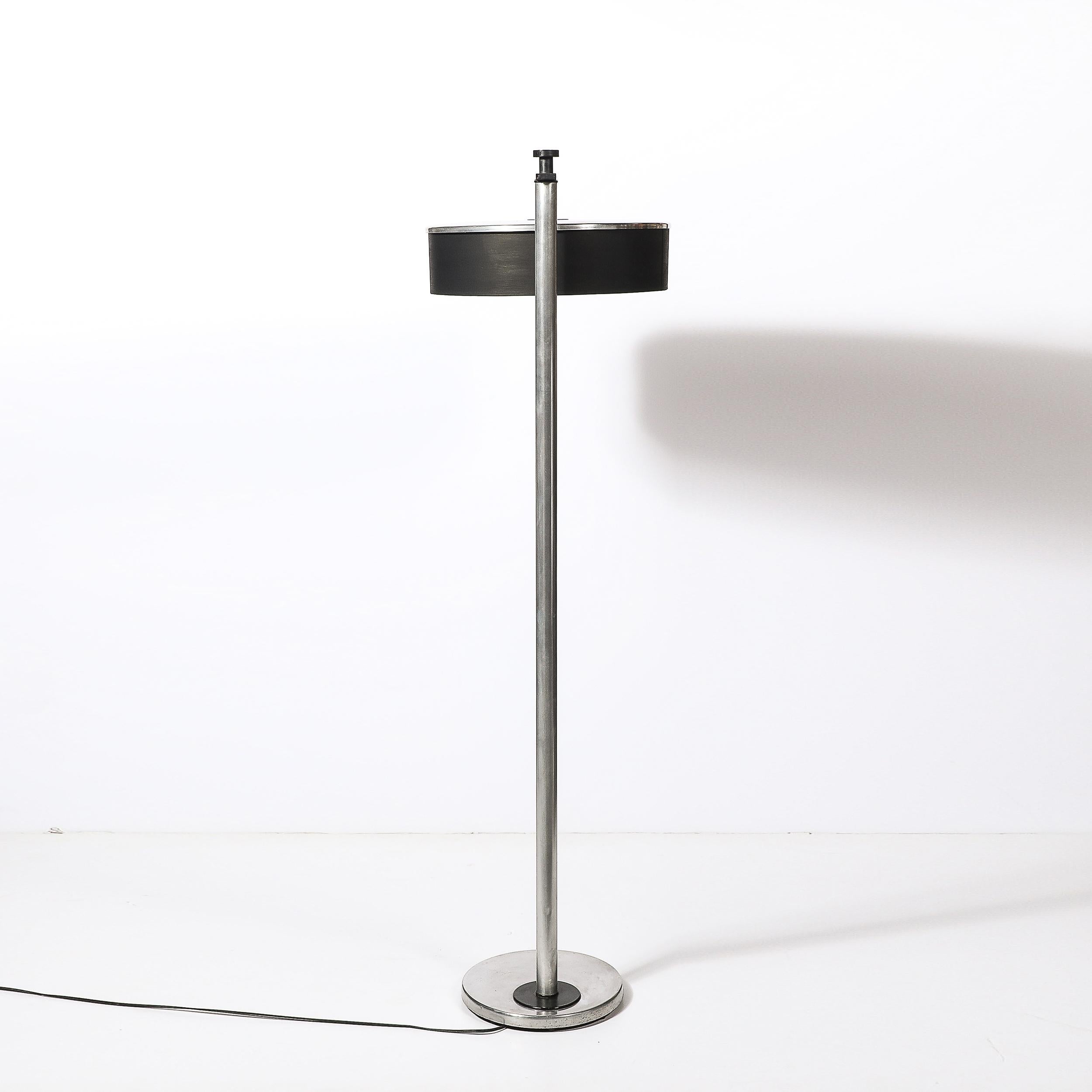 Lampada da terra Art Deco in alluminio spazzolato e smalto nero di Kurt Versen in vendita 6