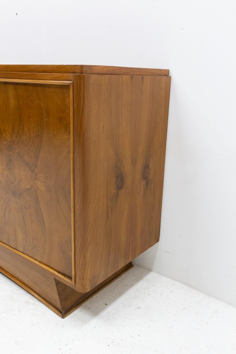 Art Deco Buffet Credenza Two Doors Cabinet, Walnut and Brass, France, circa 1930 In Good Condition For Sale In Labrit, Landes