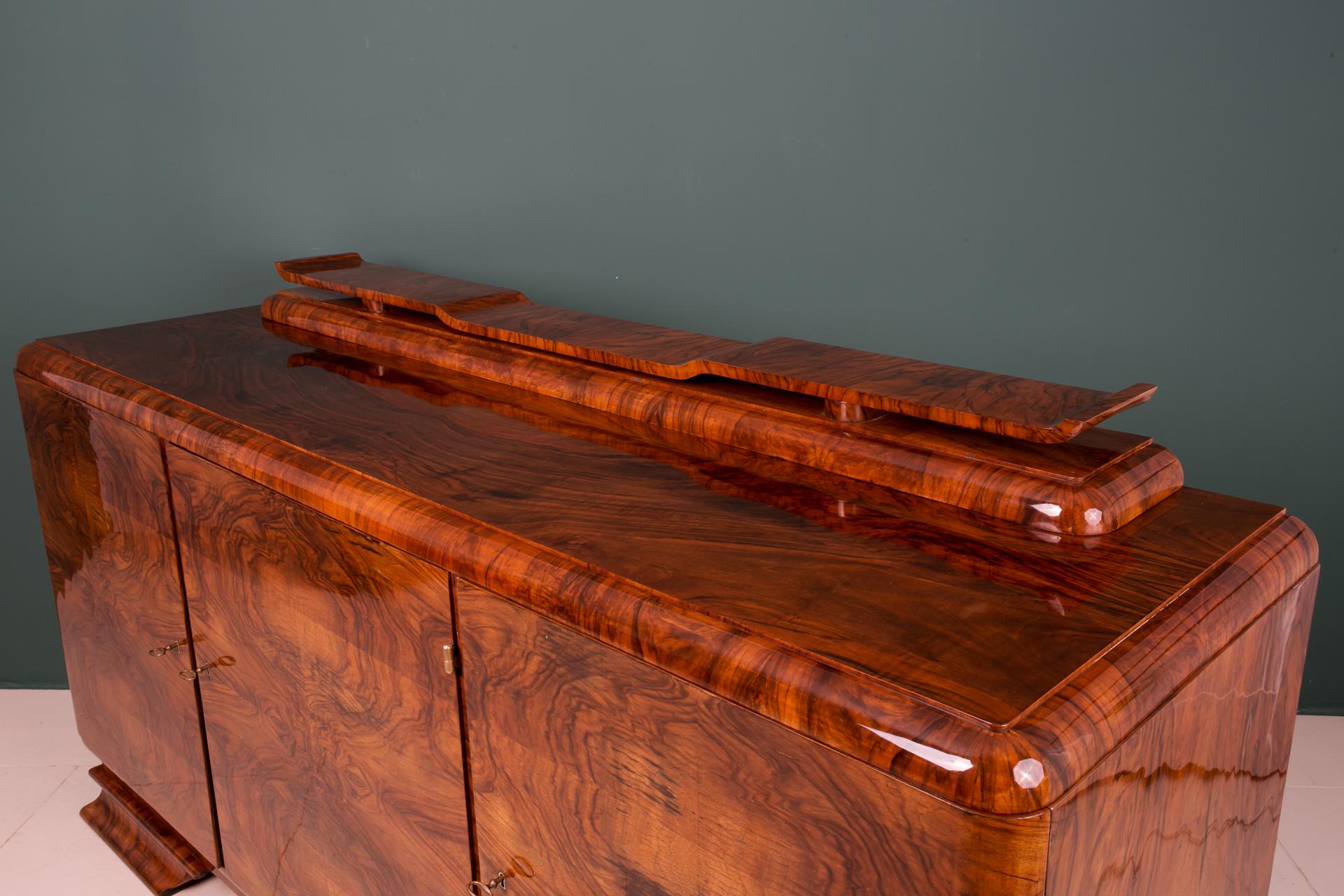 Art Deco Buffet in Walnut Veneer, Poland, 20th Century 11