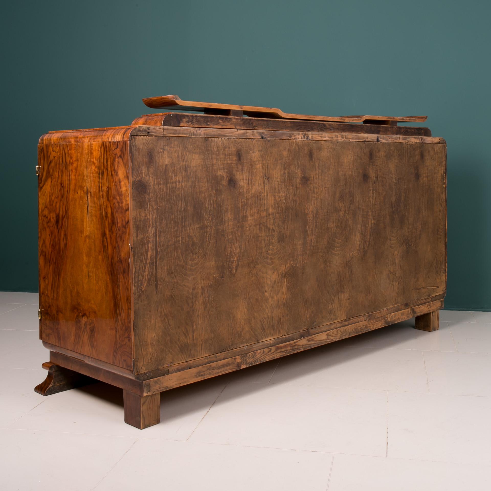 Art Deco Buffet in Walnut Veneer, Poland, 20th Century 4