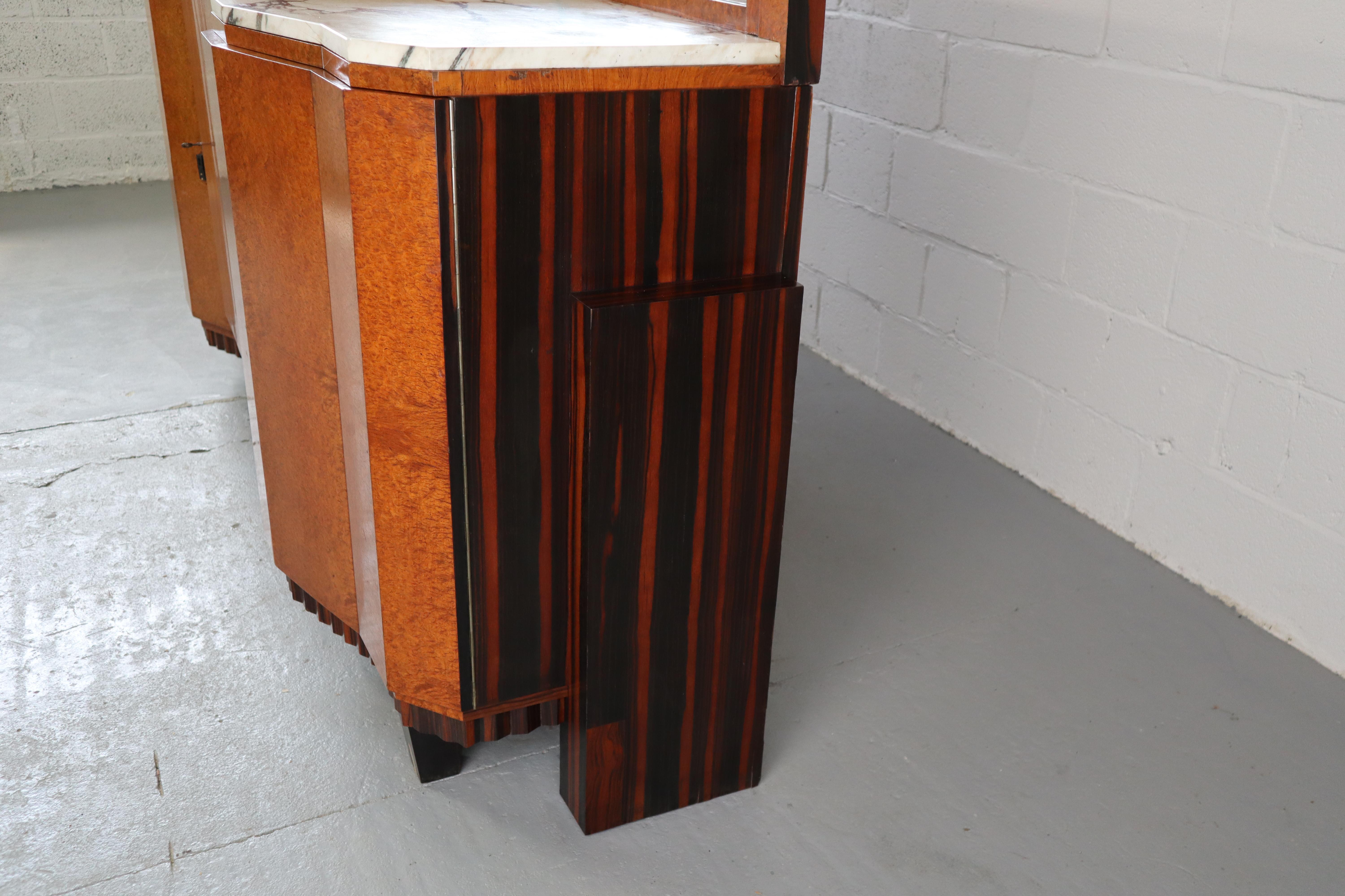 Buffet Art Déco, ebano Macassar e radica di noce, 1920-1930 in vendita 4