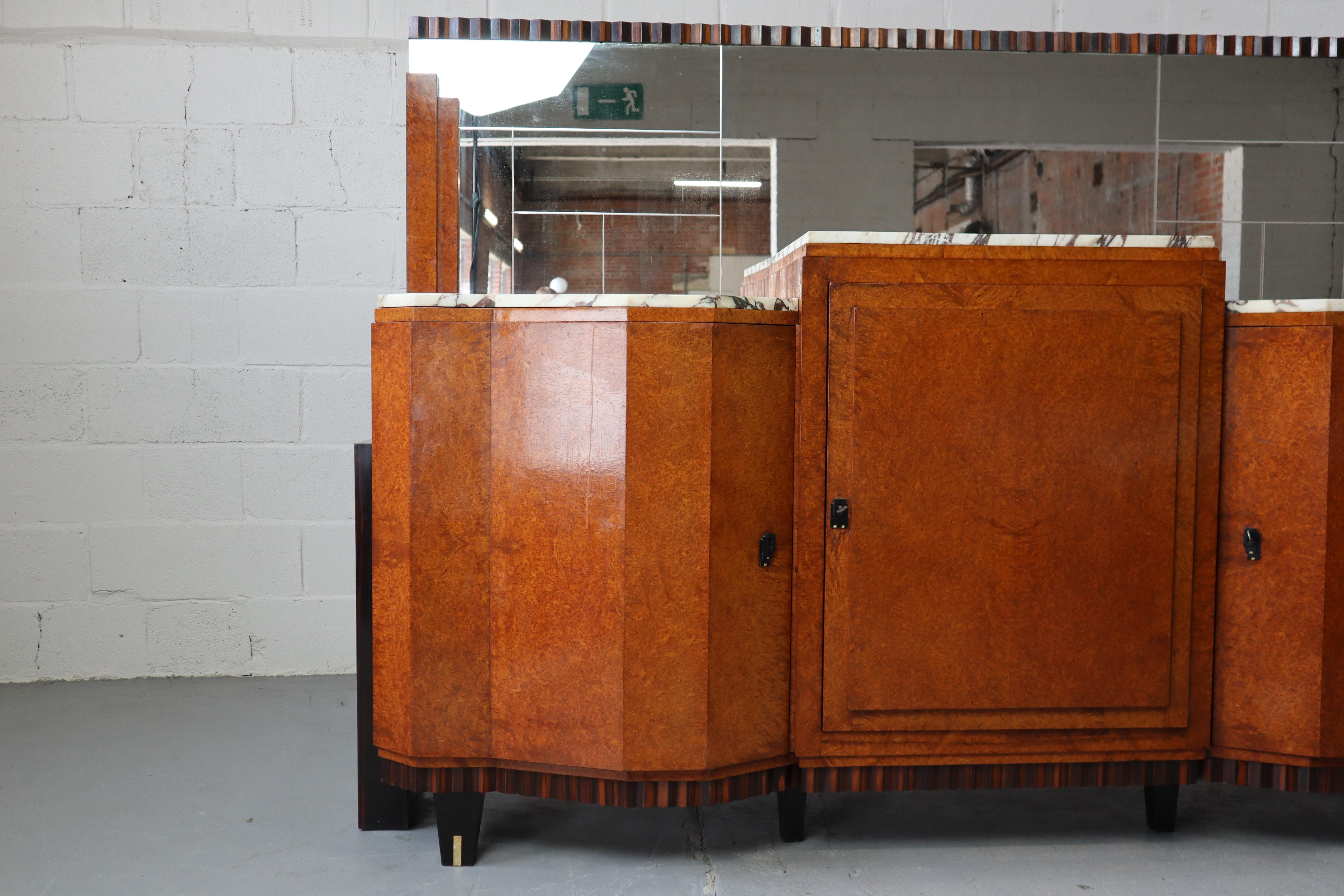 Europeo Buffet Art Déco, ebano Macassar e radica di noce, 1920-1930 in vendita