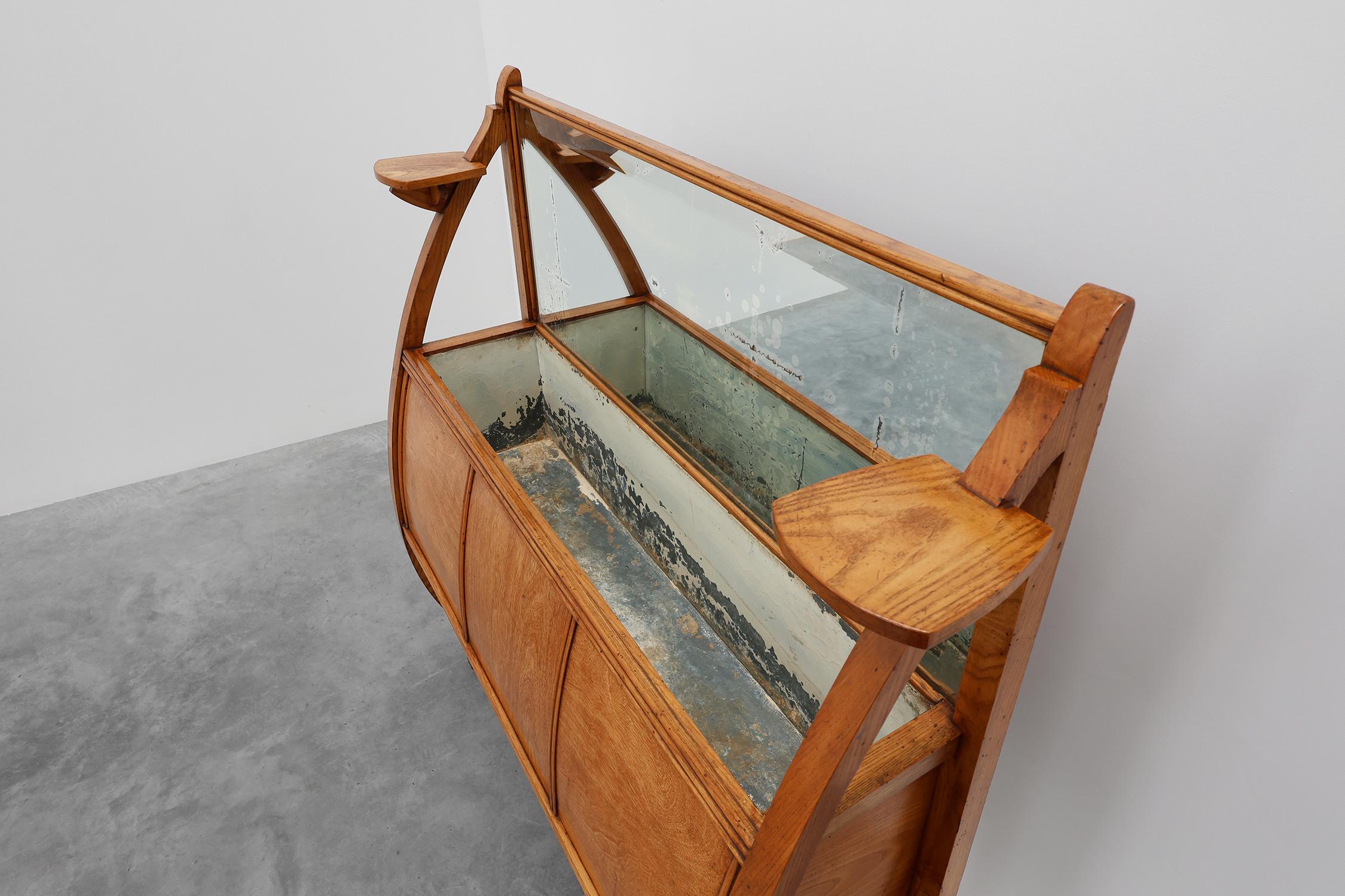 Art Deco buffet, planter or liquor cabinet in wood with mirror, France 1920s For Sale 1