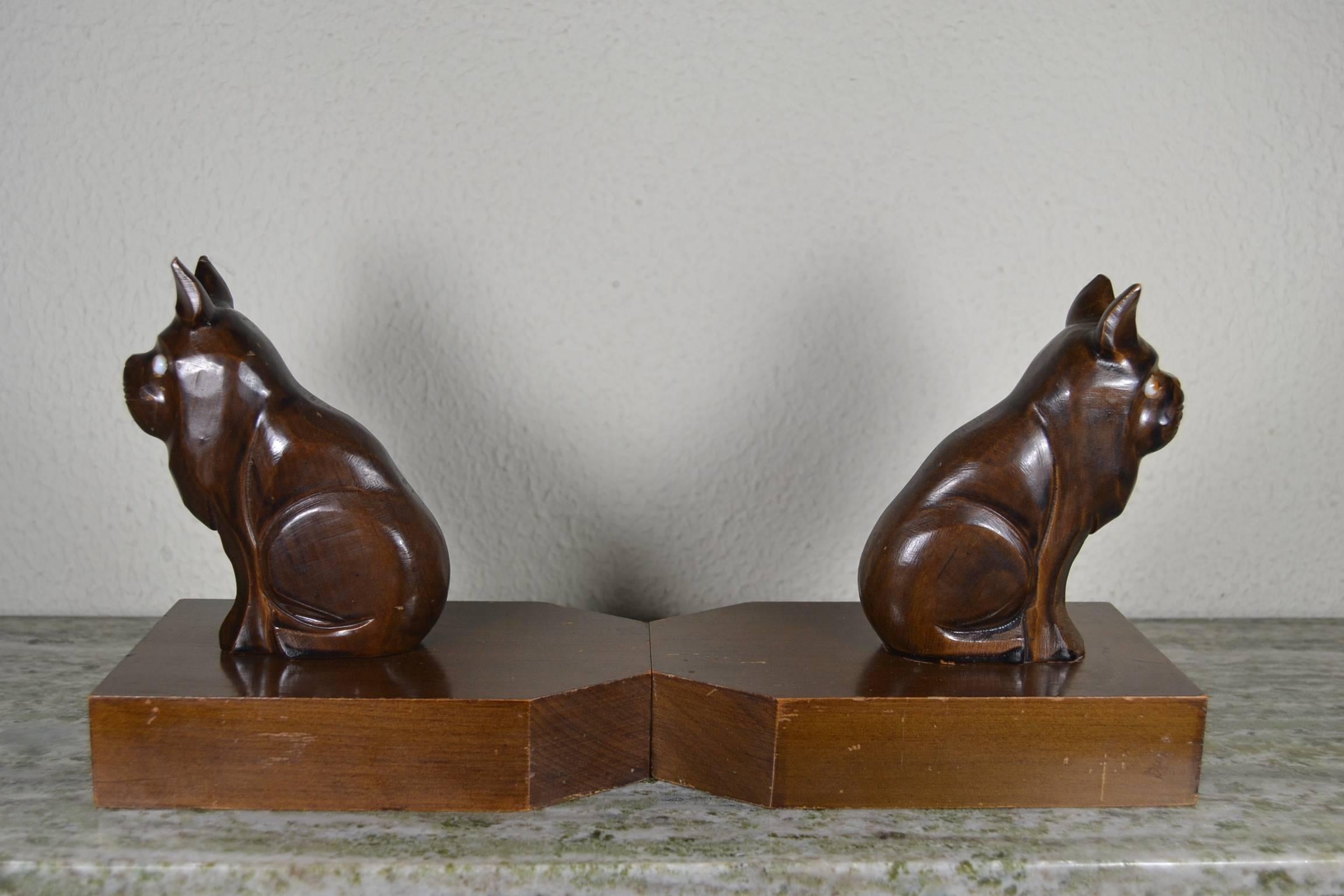 Art Deco Bulldog Bookends, Wood, Europe In Good Condition In Antwerp, BE