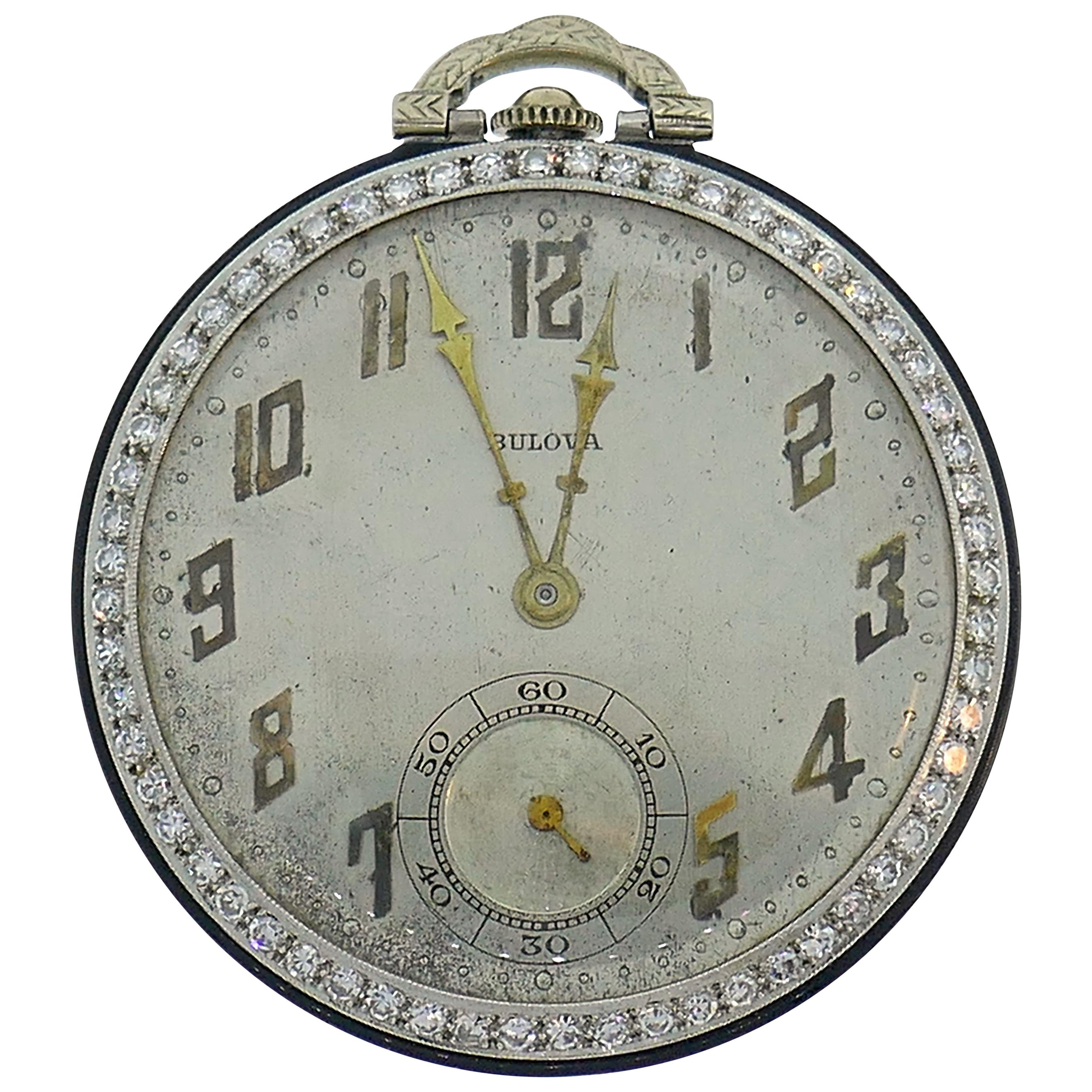 Pendentif montre Bulova Art Déco en platine et diamants