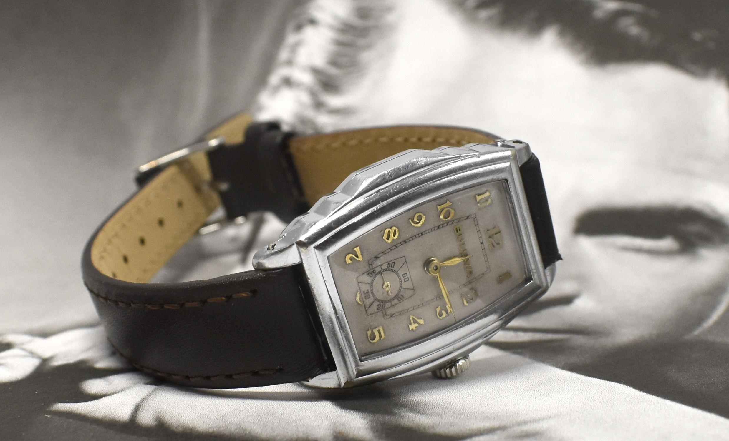 Für Ihre Betrachtung ist diese eher stilvolle und ungewöhnliche Herren Handgelenk Uhr aus dem Jahr 1935, genannt Bulova Ranger in Weißgold füllen, nur gewartet ( Jan 2023) mit neuen Feder, Glas und Armband. Läuft wunderbar und hält die Zeit gut