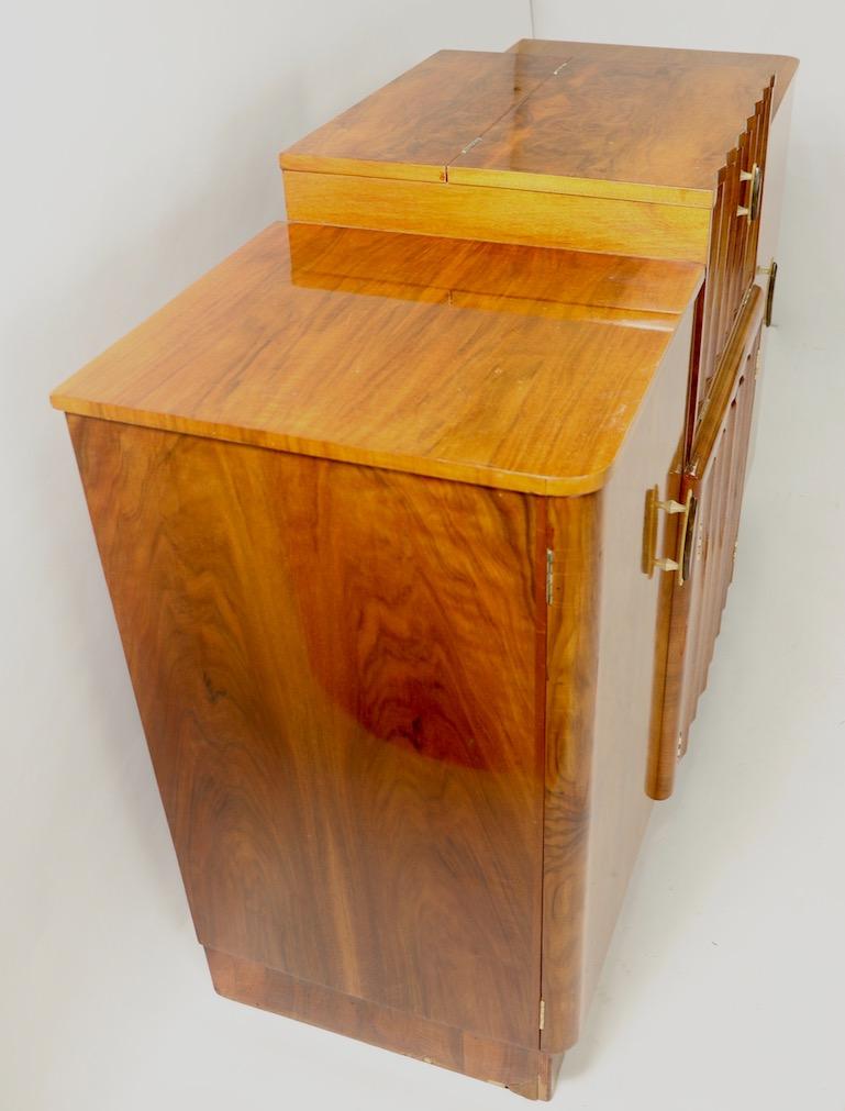 Art Deco Burl Cabinet Dry Bar with Mirrored Interior 8
