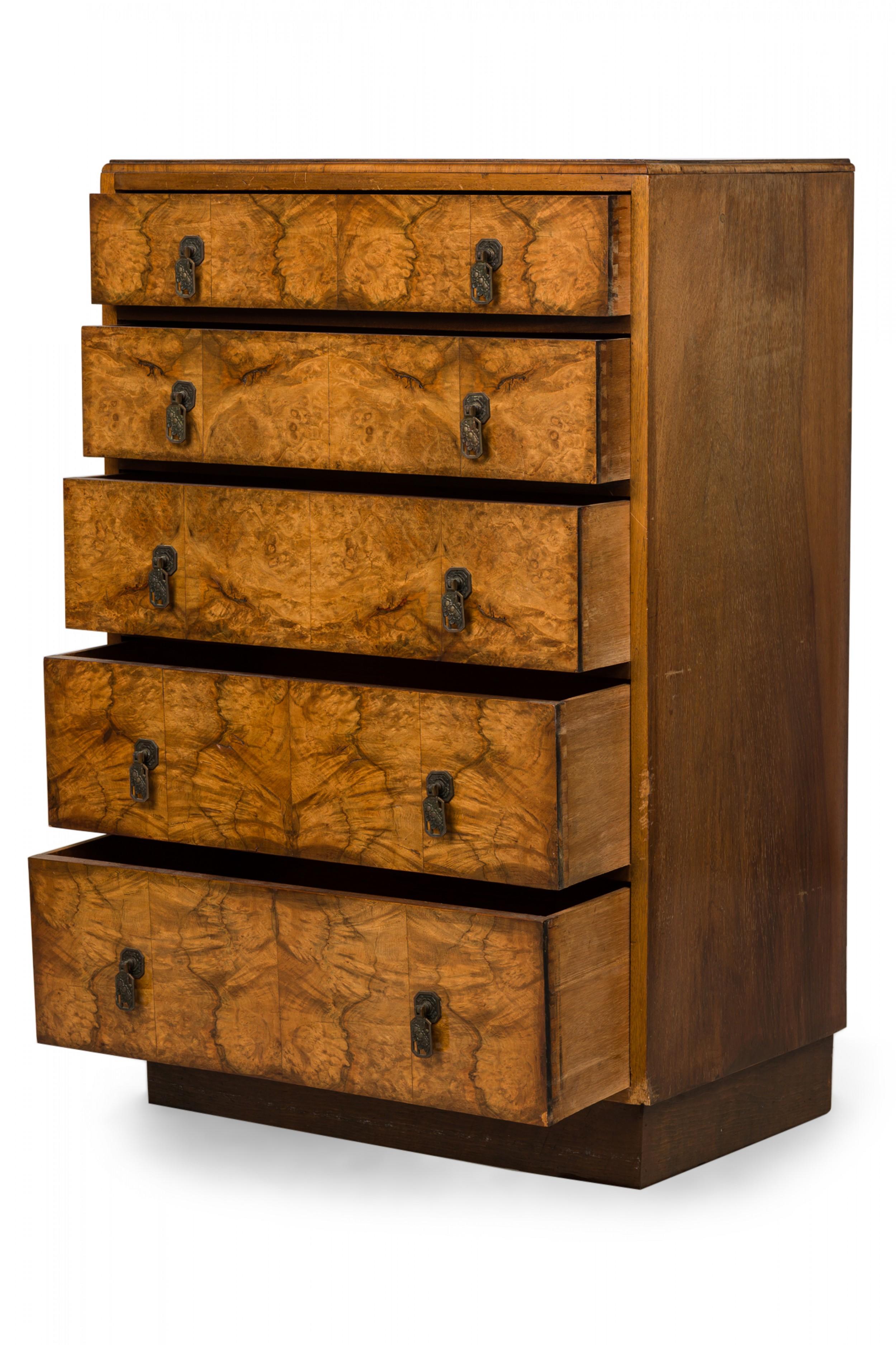 Ottone Cassettiera alta a 5 cassetti in radica Art Deco in vendita