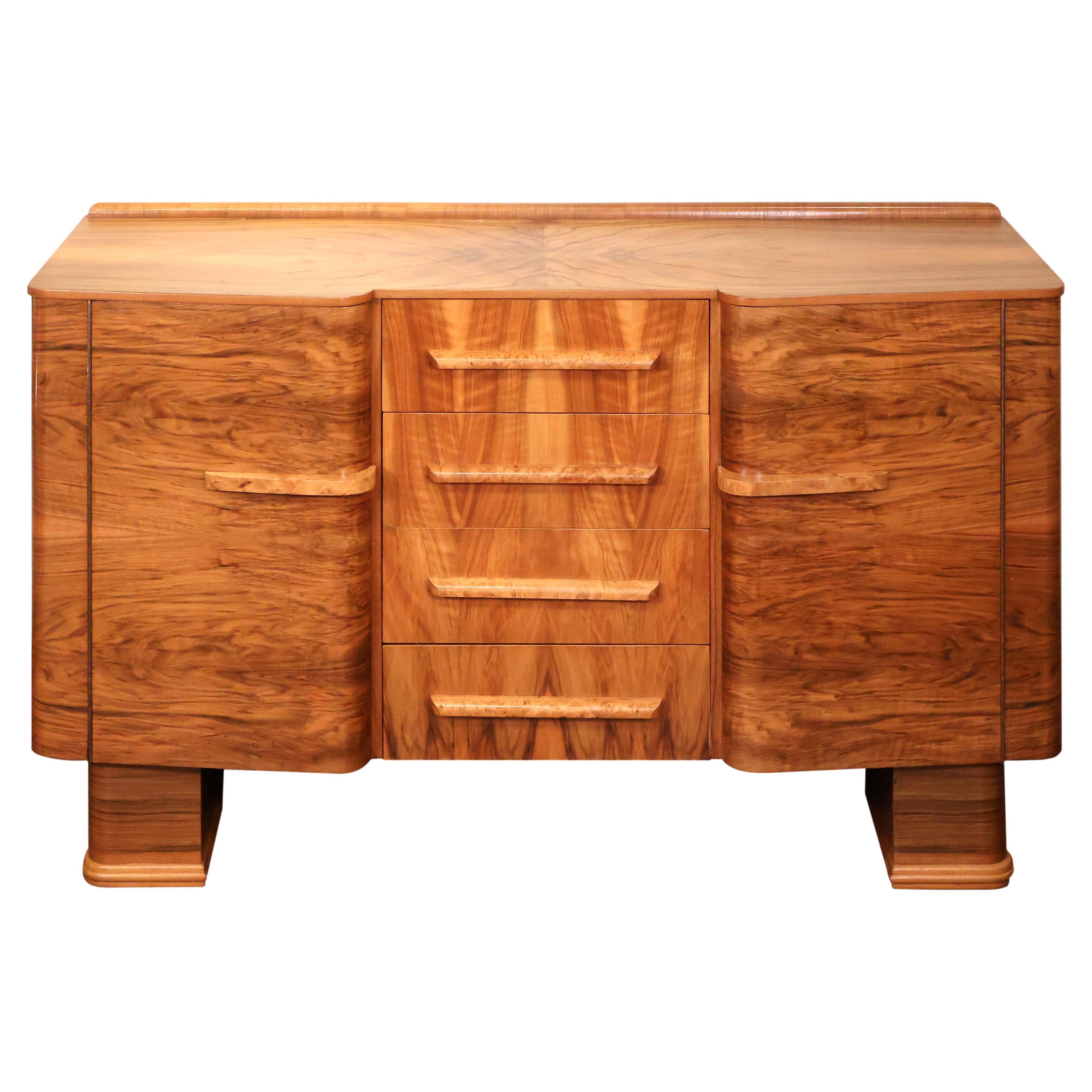 Art Deco Burl Walnut “Talent Series” Sideboard, Stamped F.H. Marshall 
Co. en venta