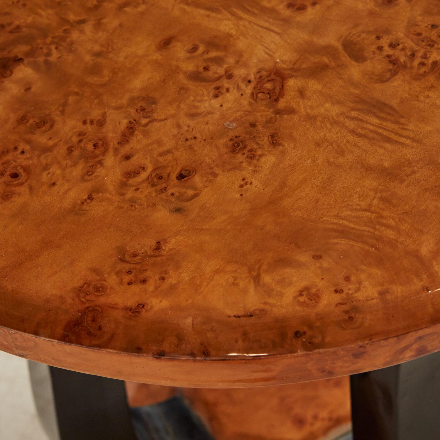 Art Deco Burl Wood Accent Table In Good Condition In Chicago, IL