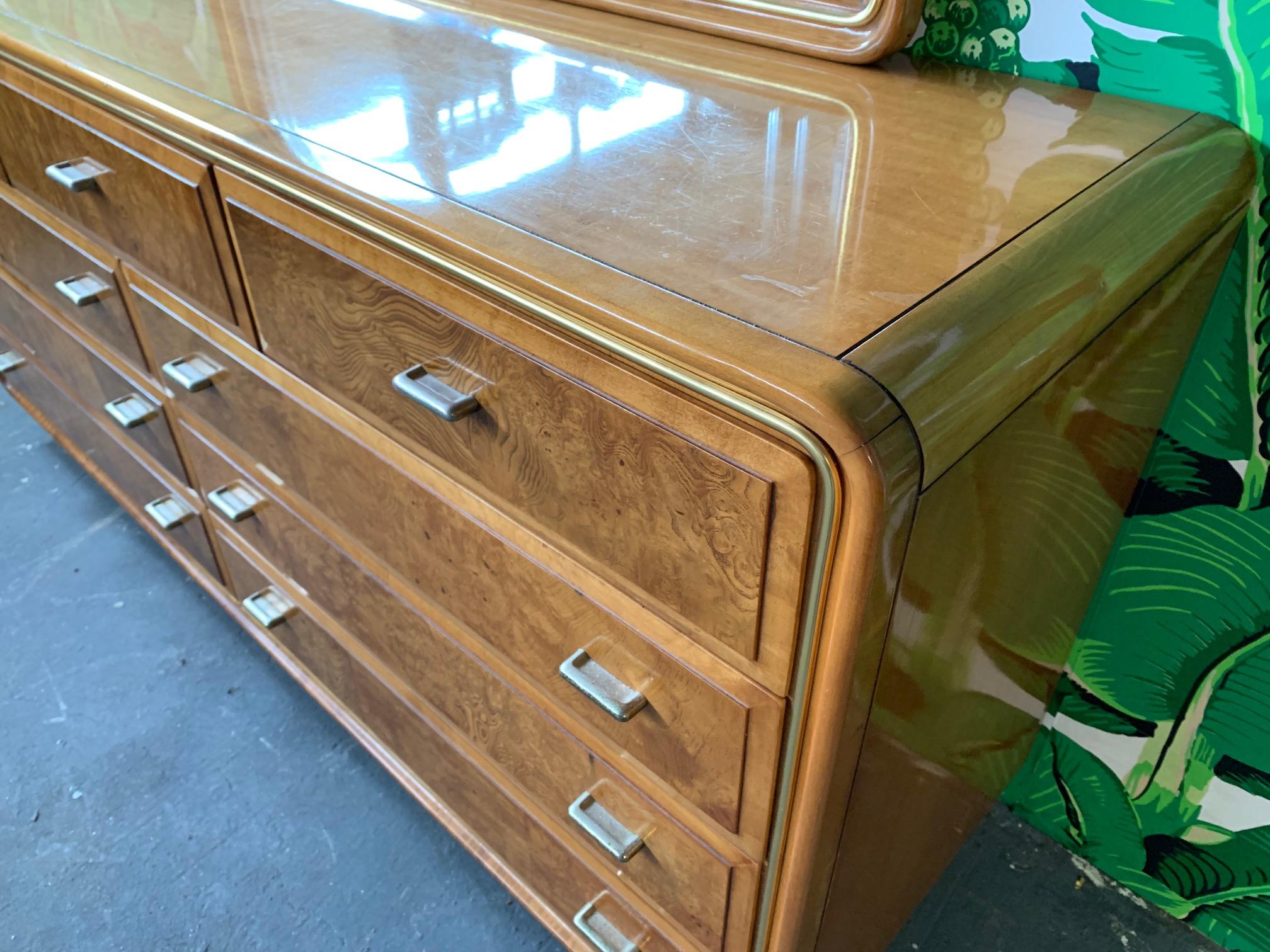 Art Deco Burl Wood Dresser and Mirror by American of Martinsville In Good Condition In Jacksonville, FL
