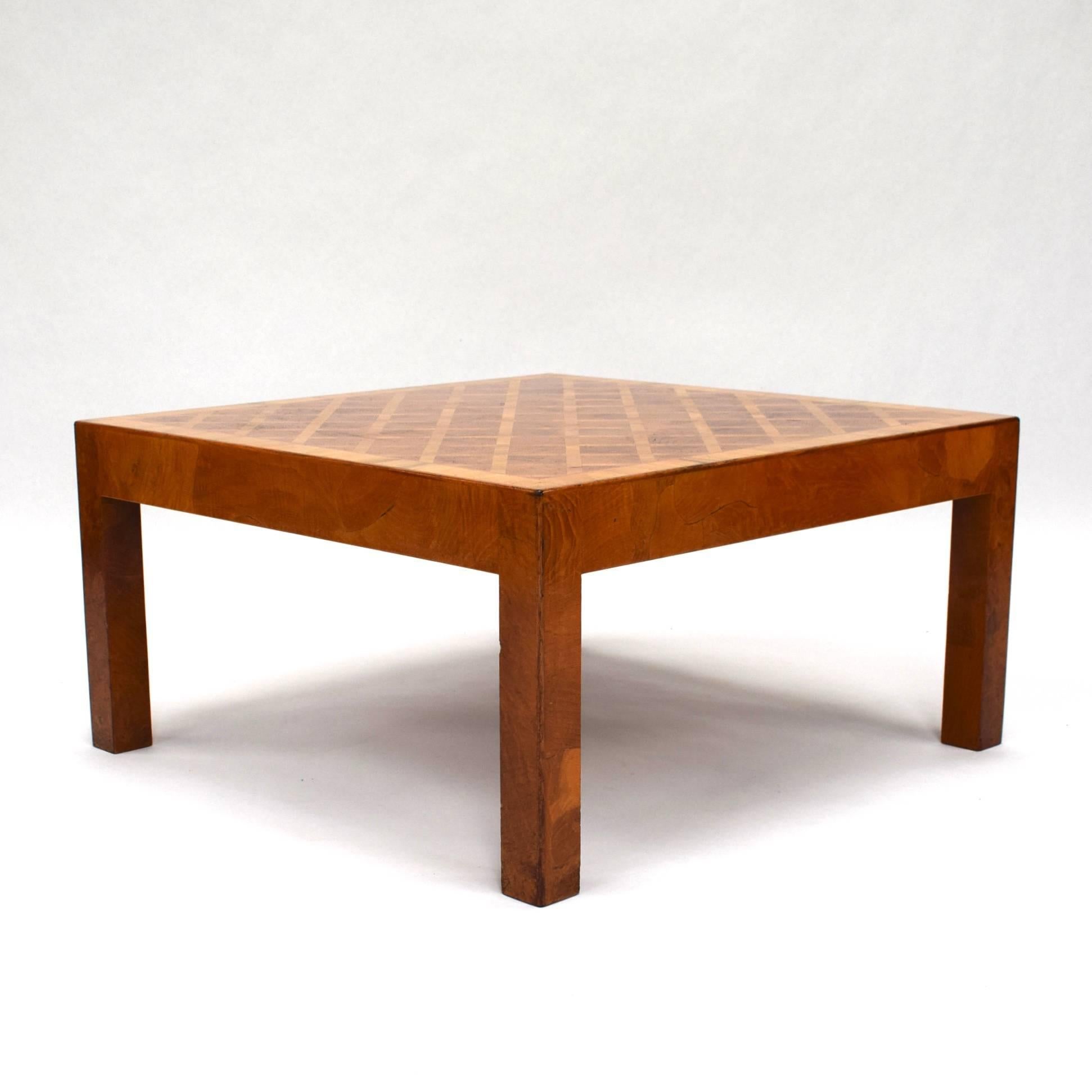 Mid-20th Century Art Deco Burl Wood Marquetry Coffee Table