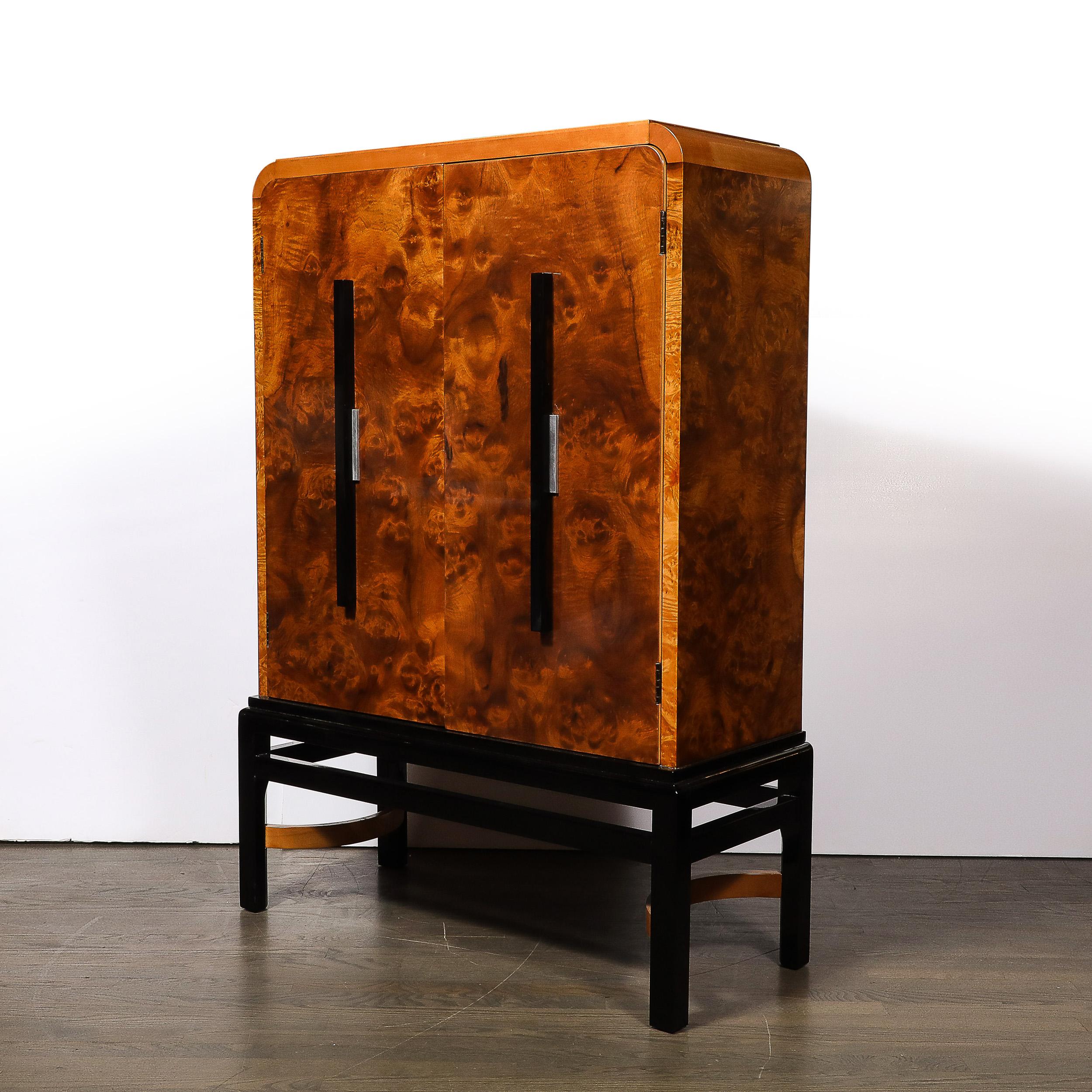Art Deco Burled Walnut Bar Cabinet by Donald Deskey for the Hastings Company In Excellent Condition For Sale In New York, NY