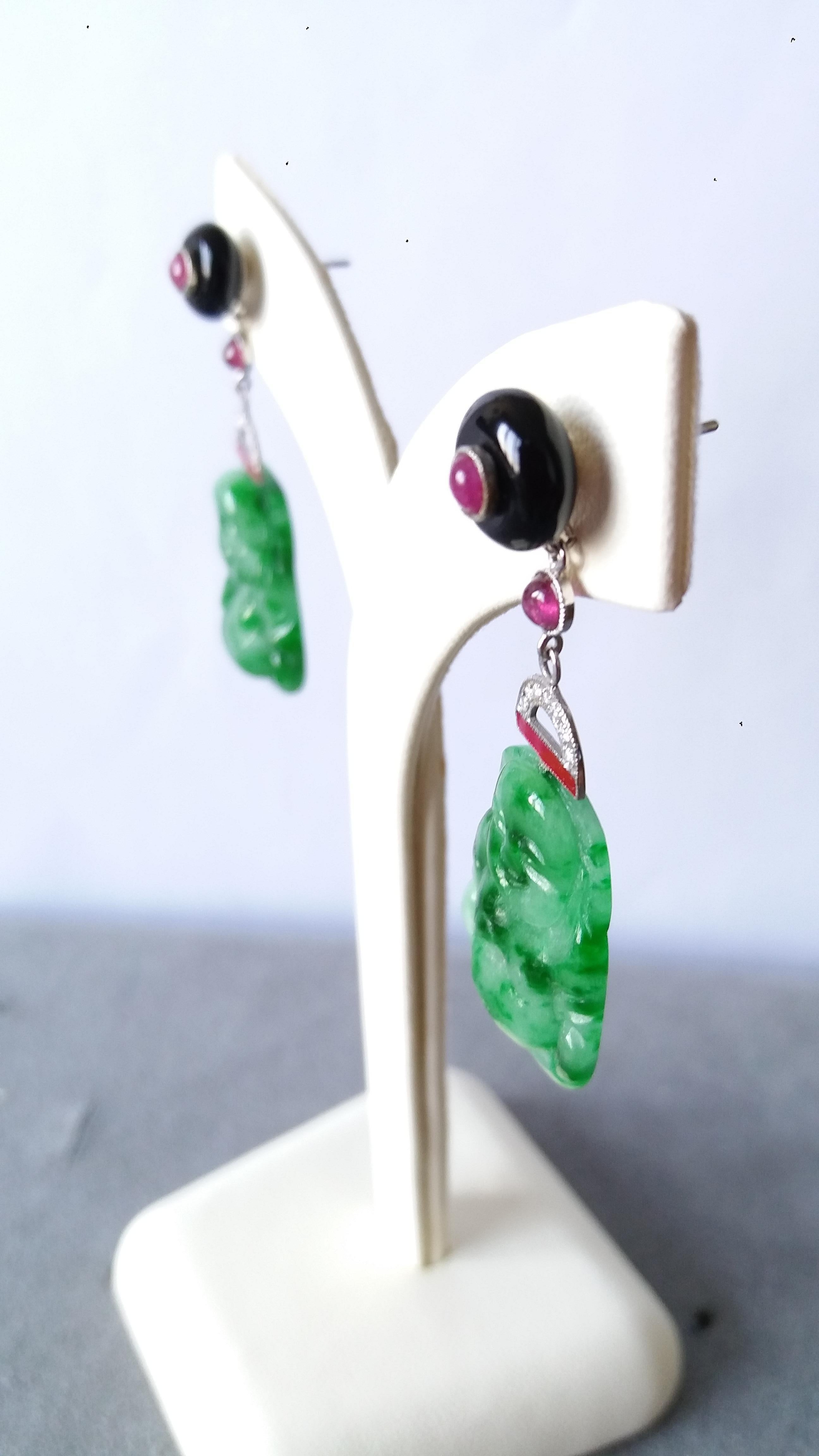 Art Deco Style Burma Jade Buddha Gold Diamonds Rubies Red Enamel Dangle Earrings In Excellent Condition For Sale In Bangkok, TH