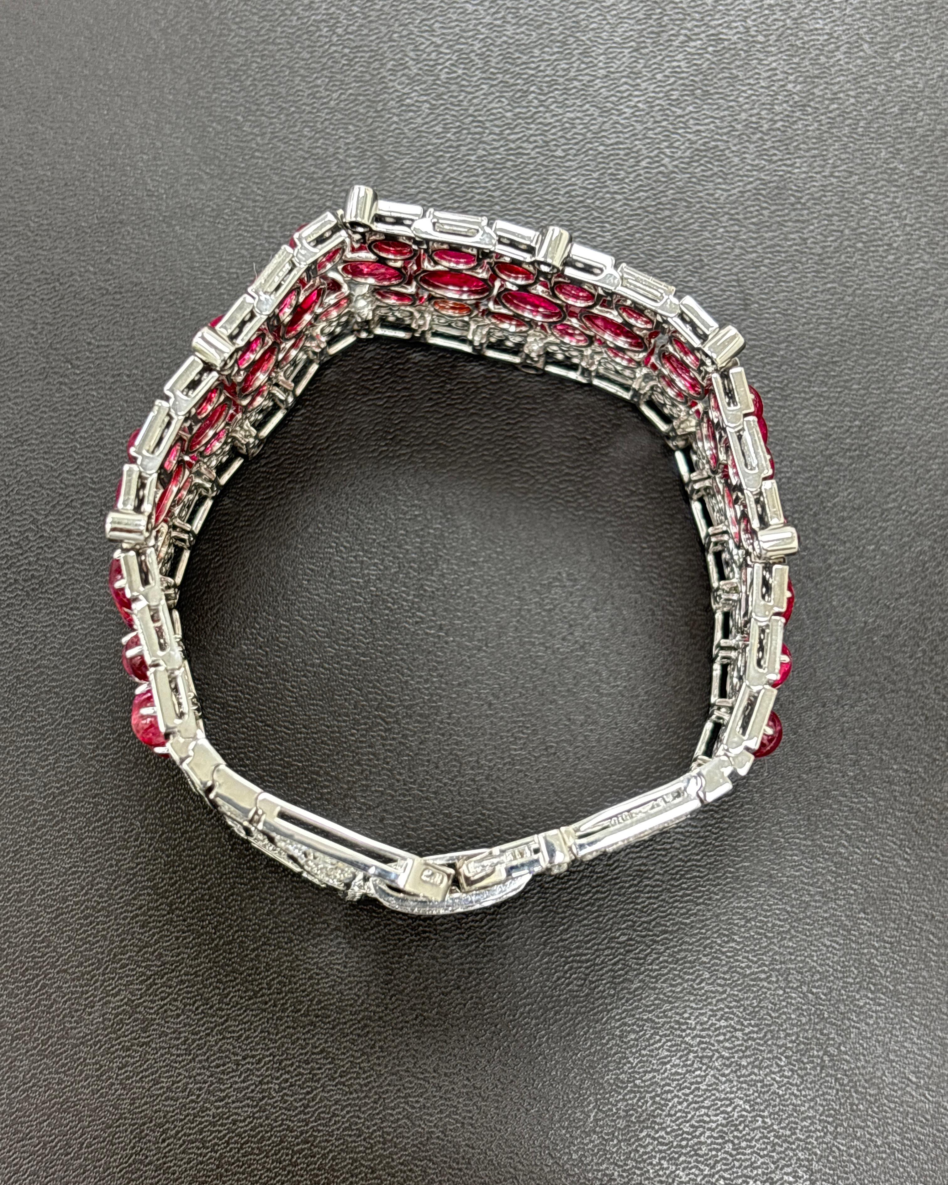 Art-Deco Burma No Heat Spinell Cabochon Weißer Diamant Platin-Armband im Angebot 13