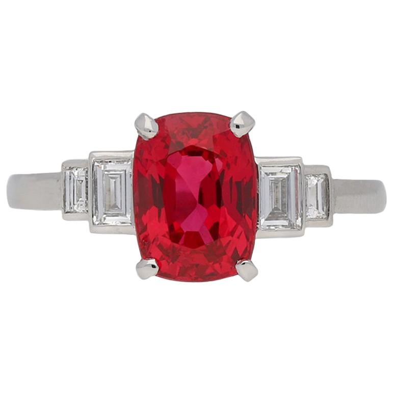 Art Deco Burmese Red Spinel and Diamond Ring, circa 1925 For Sale