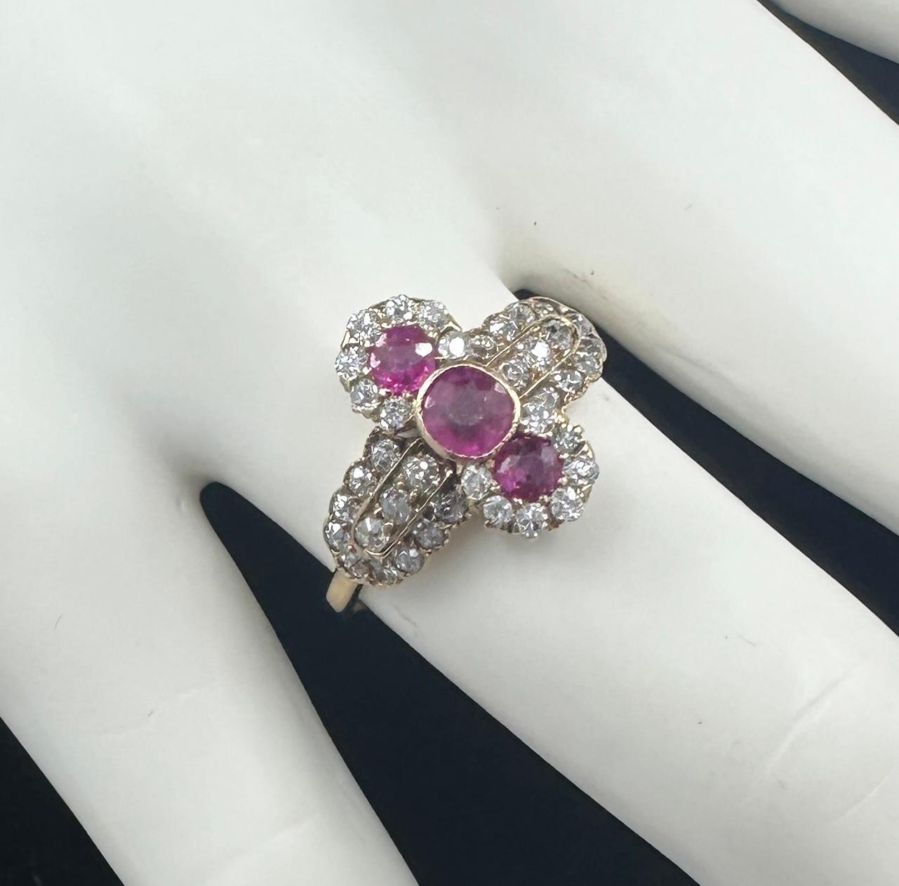 Art Deco Burmese Ruby OMC Diamond Ring 14K Gold Antike Hochzeit Verlobungsring im Zustand „Hervorragend“ im Angebot in New York, NY
