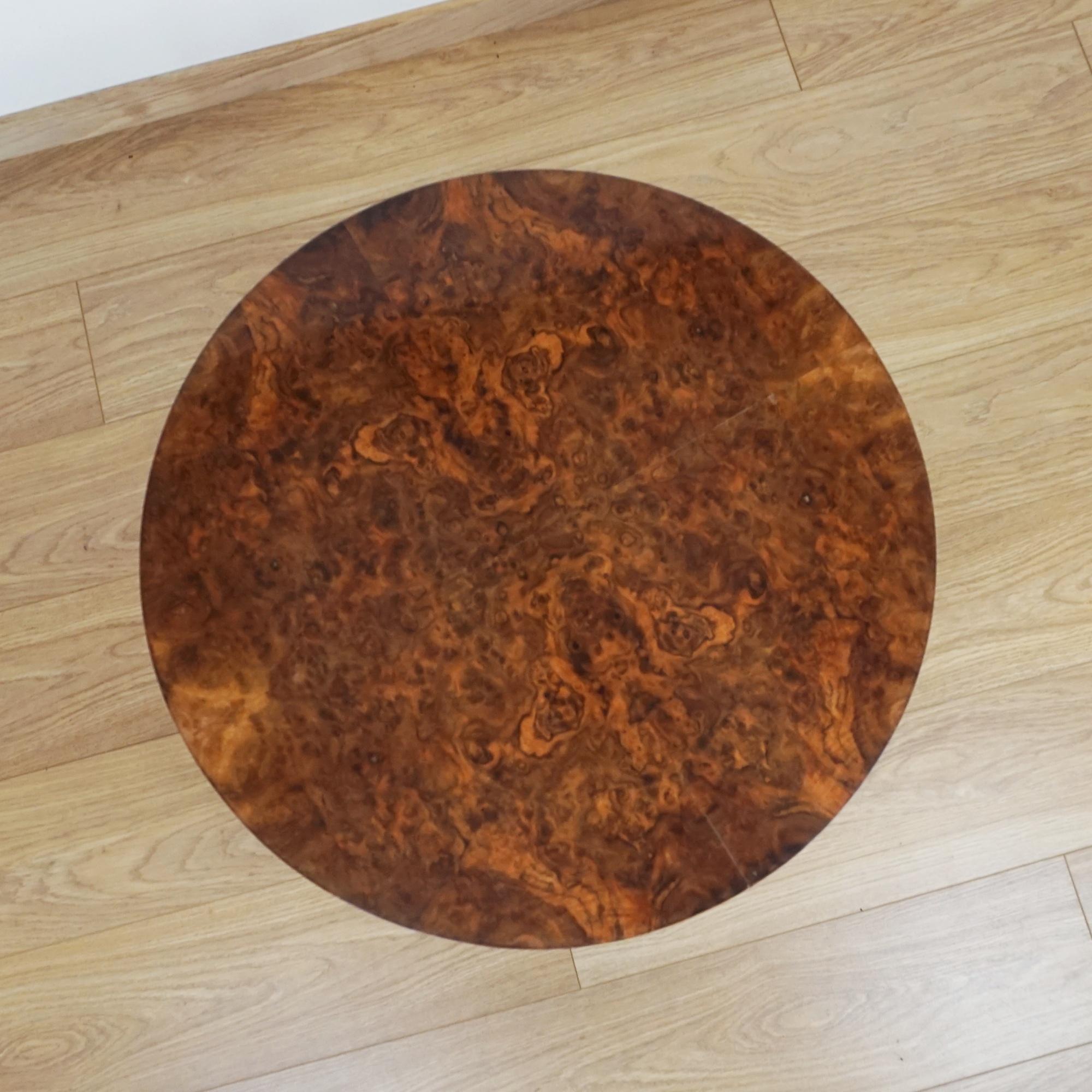 Art Deco Burr and Figured Walnut Library Table (Englisch) im Angebot