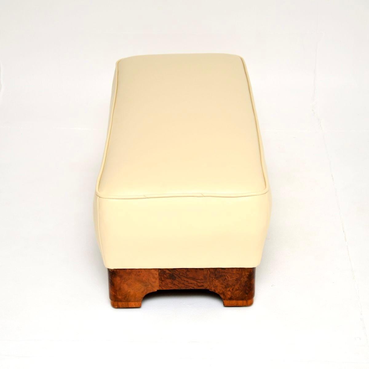 Art Deco Burr Walnut and Leather Stool (Britisch) im Angebot