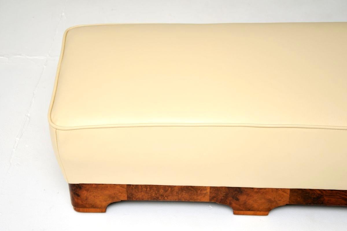 Art Deco Burr Walnut and Leather Stool (Leder) im Angebot