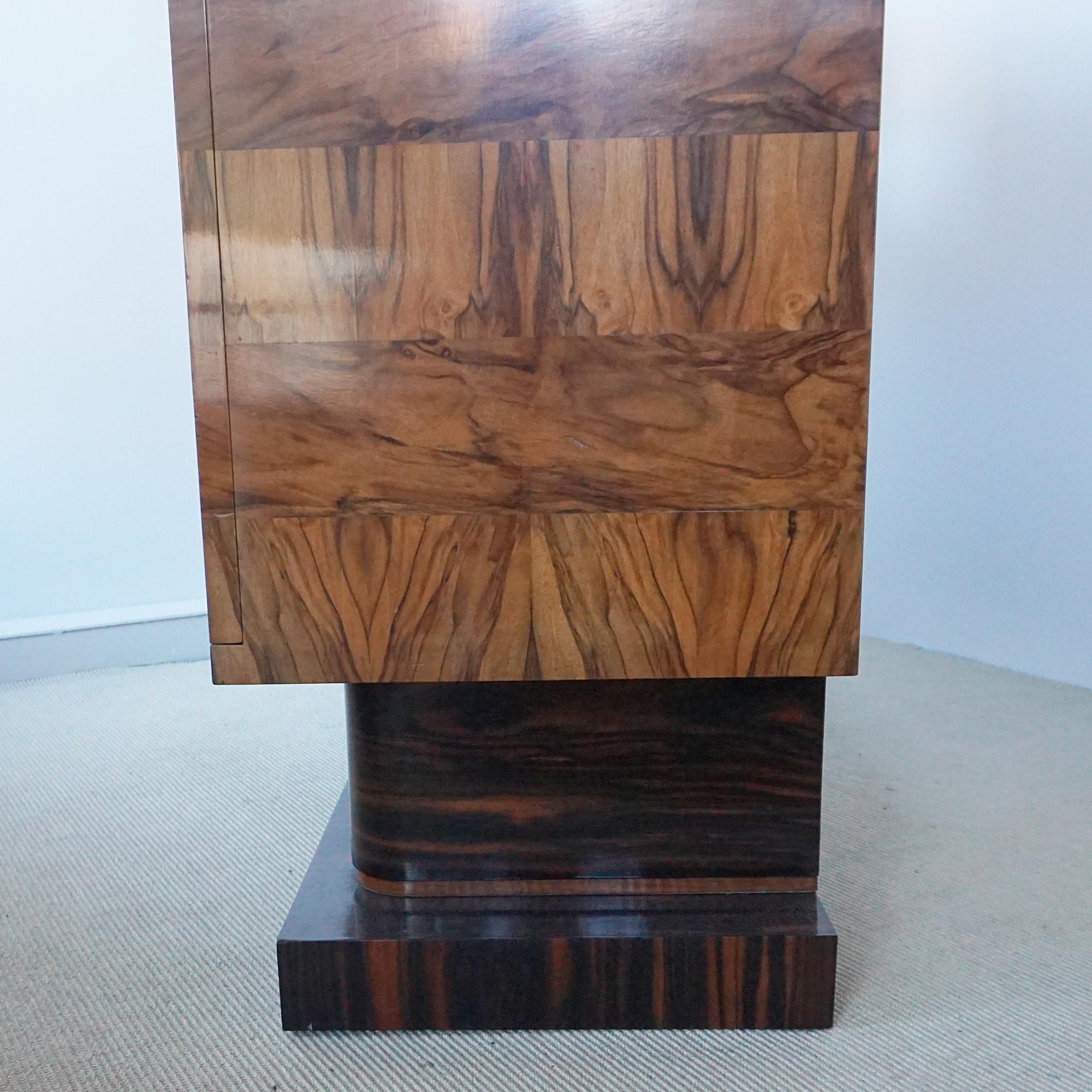 Buffet Art Déco en ronce de noyer et ébène de Macassar en vente 5