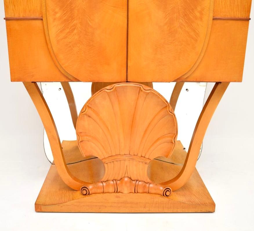 Art Deco Burr Walnut and Sycamore Cocktail Cabinet by Hille For Sale 4