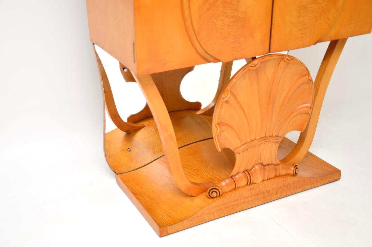 Art Deco Burr Walnut and Sycamore Cocktail Cabinet by Hille For Sale 5
